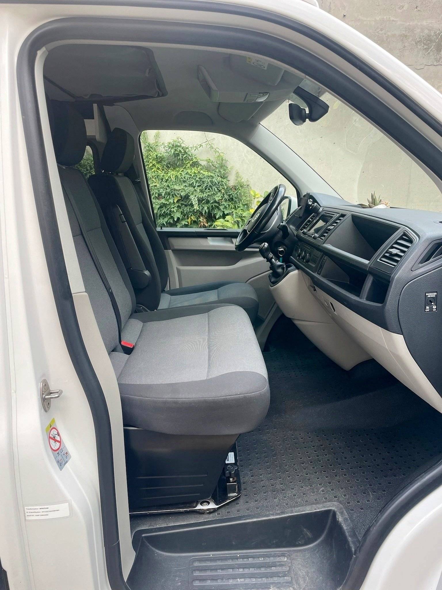 Volkswagen T6 2 l TDI 150 ch