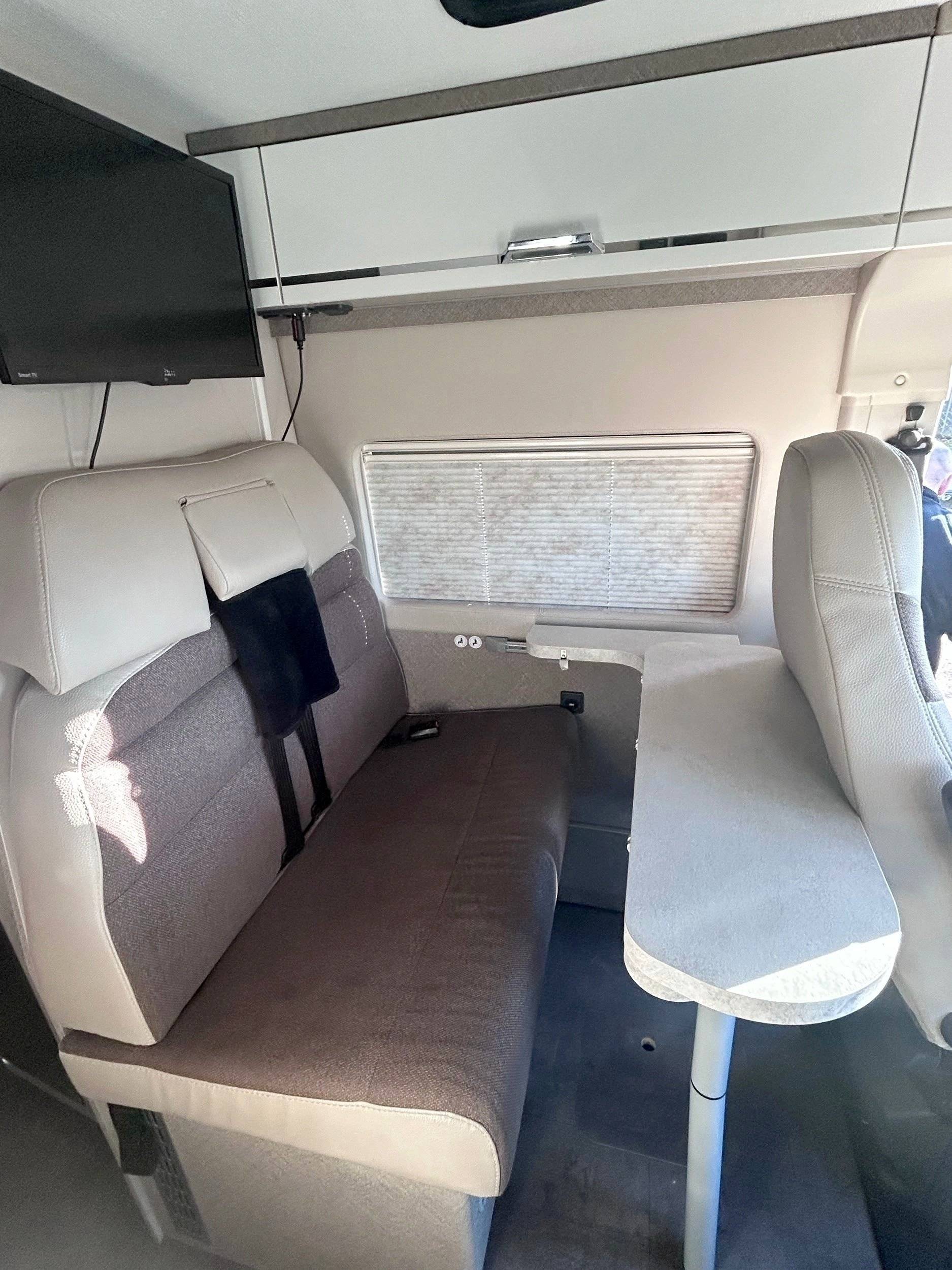 Menjador Fiat Ducato 2,2 l Multijet 130 ch. - Yescapa