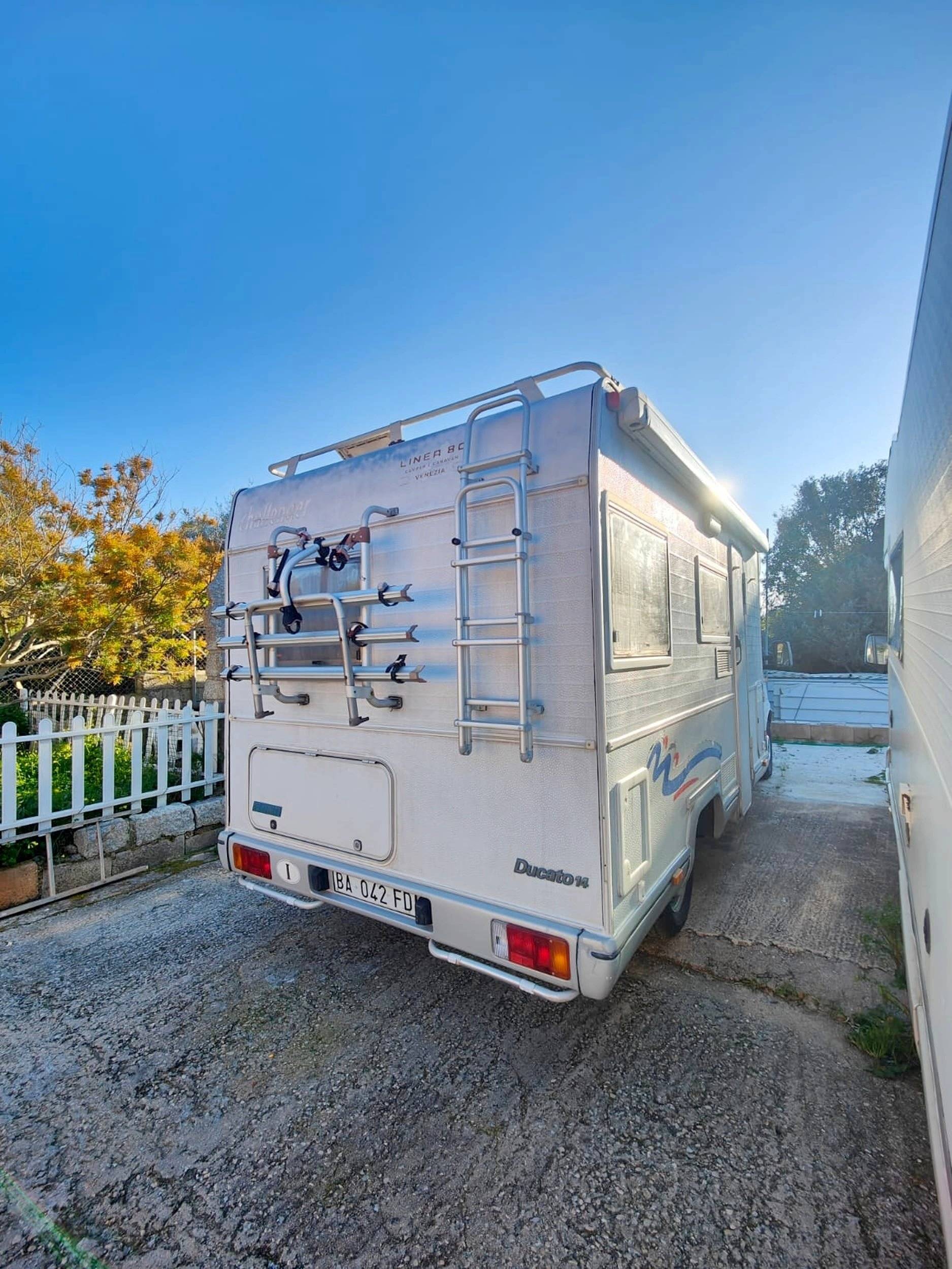 Challenger 2,0 l 115 ch