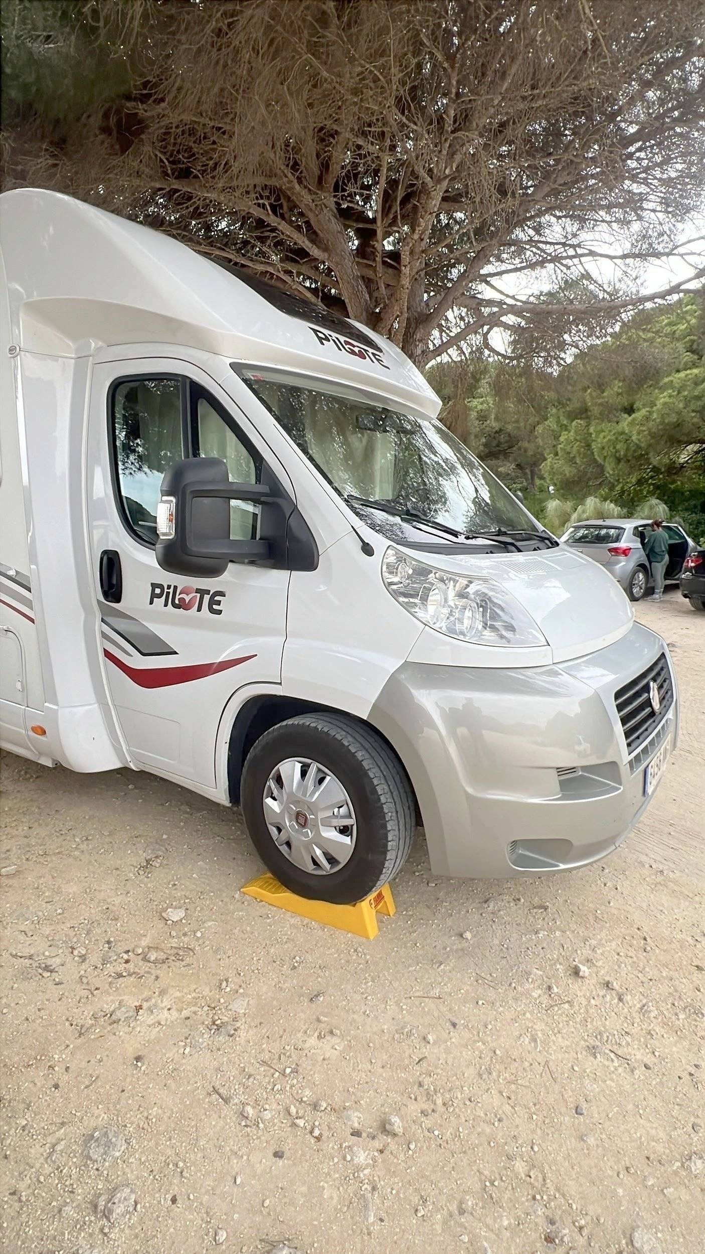 Fiat Pilote aventura P736