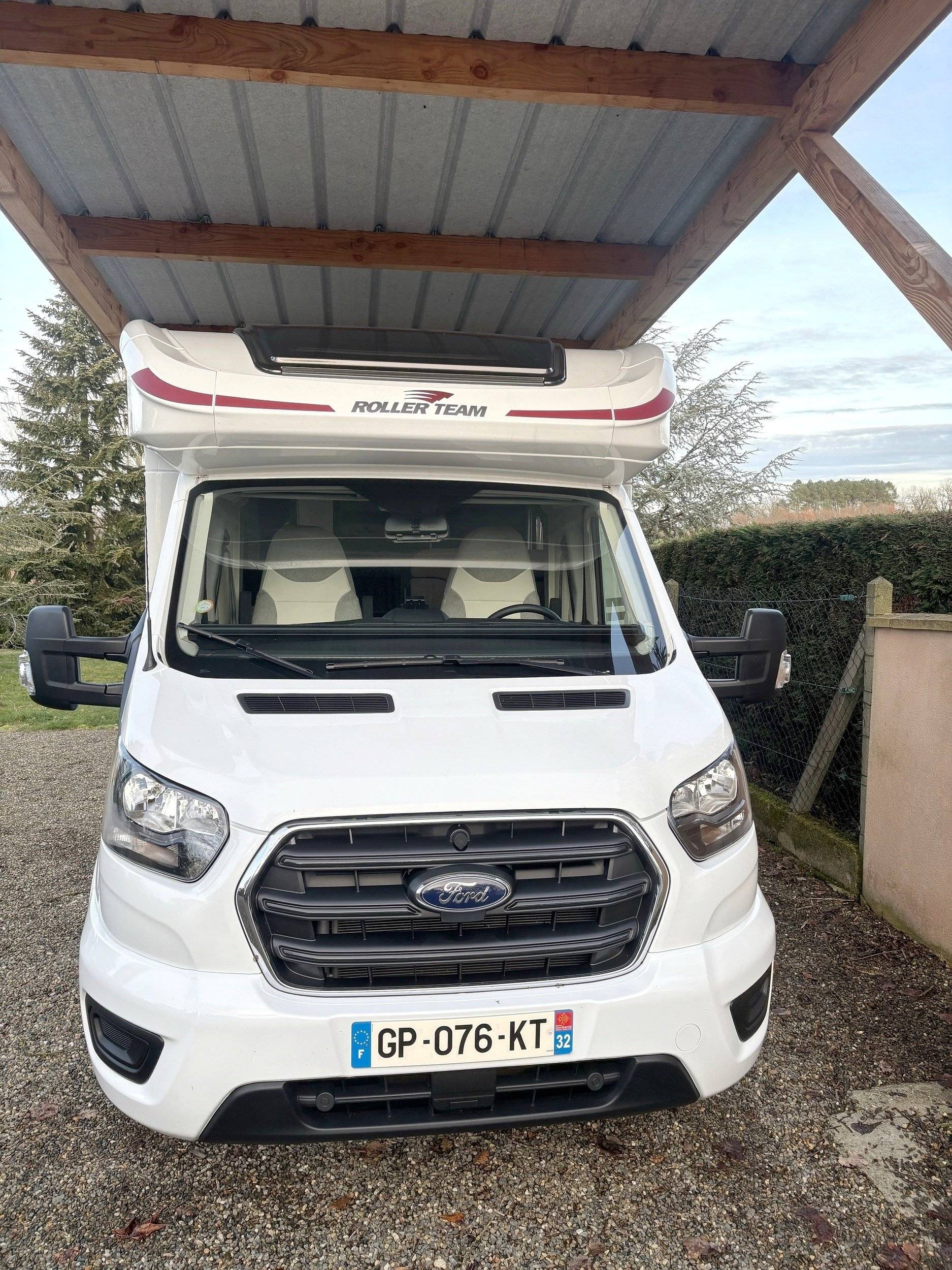 Ford Transit 2,0 l 170 ch