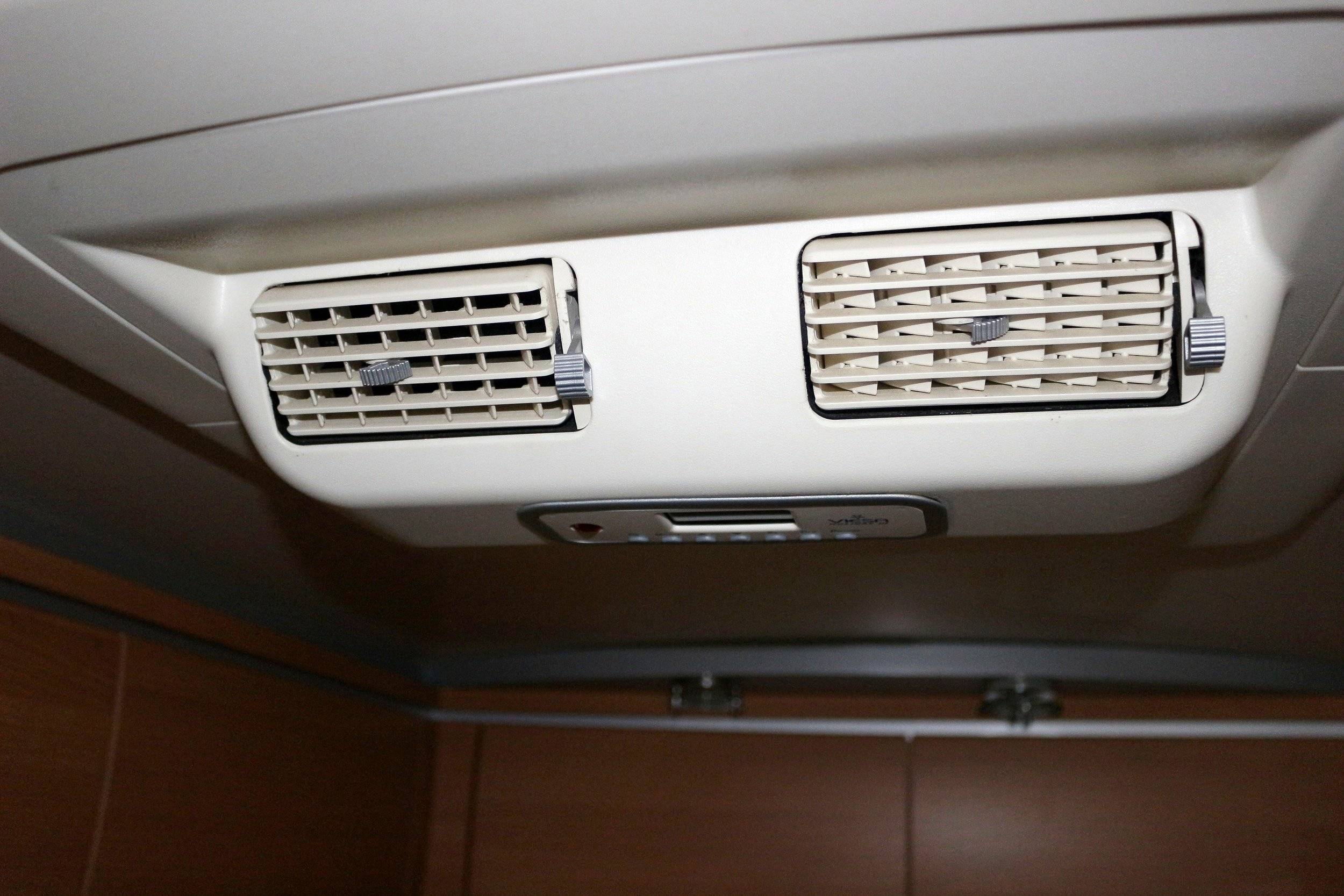 Renault Master II 2,5 DCI  146 CV 