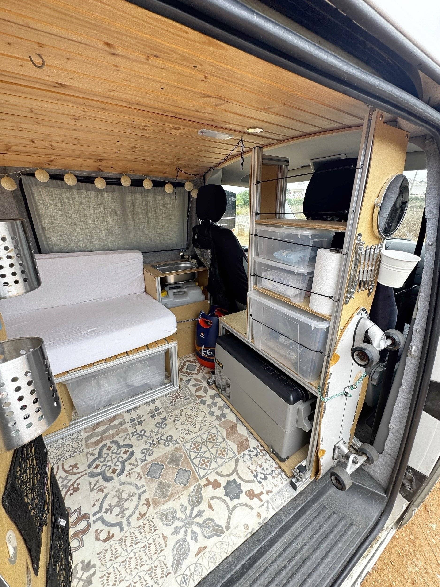 Volkswagen T5 2 l 84 ch