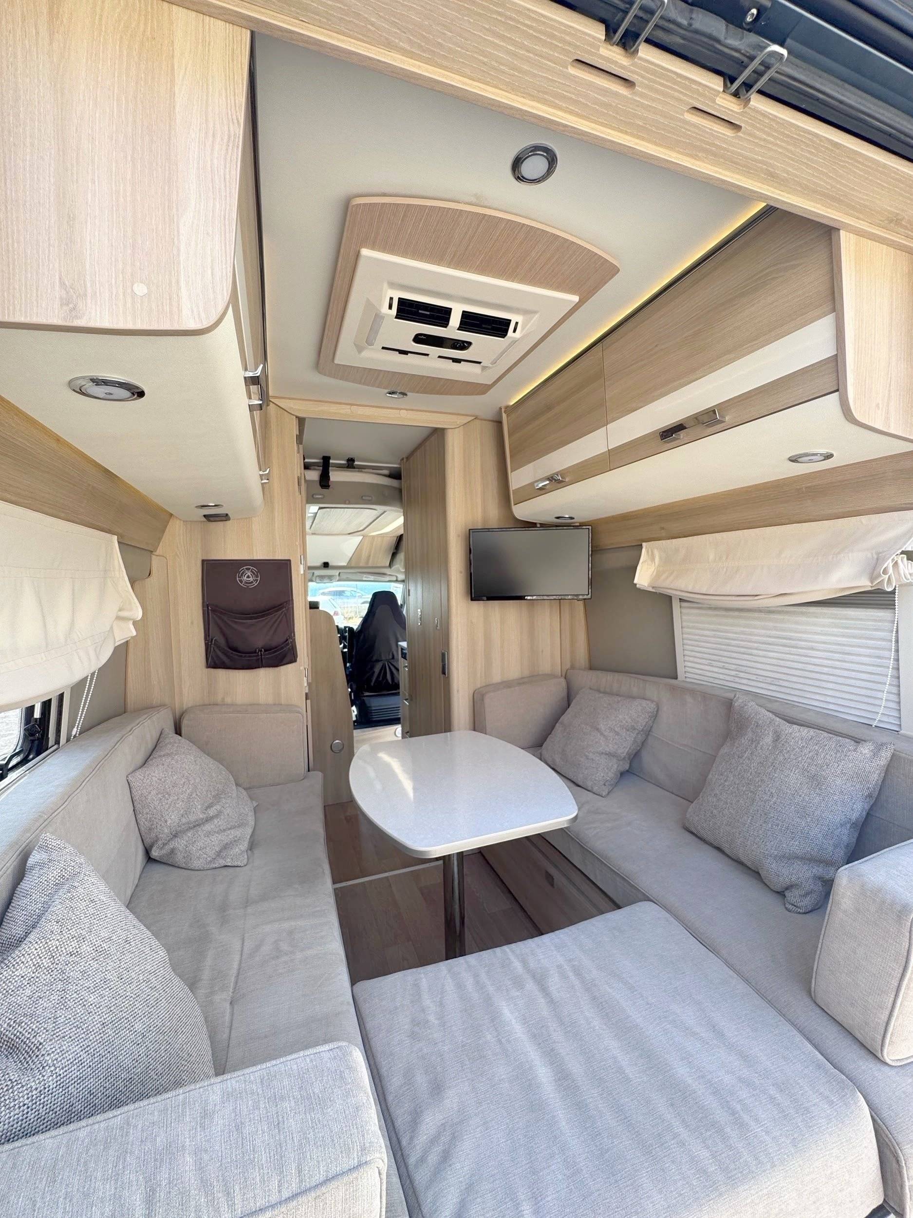 Dreamer Living Van