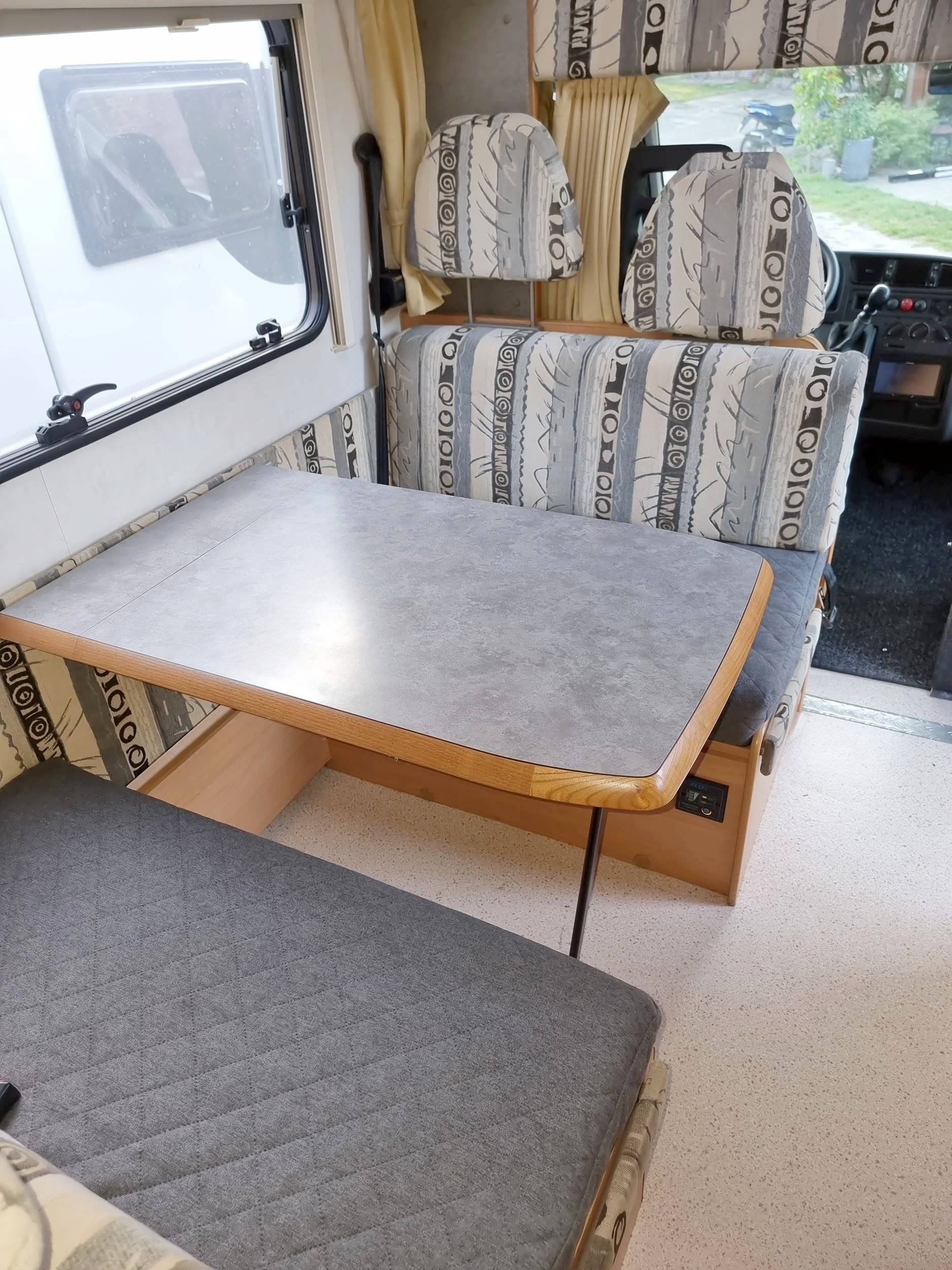 Hymercar Campswing 594