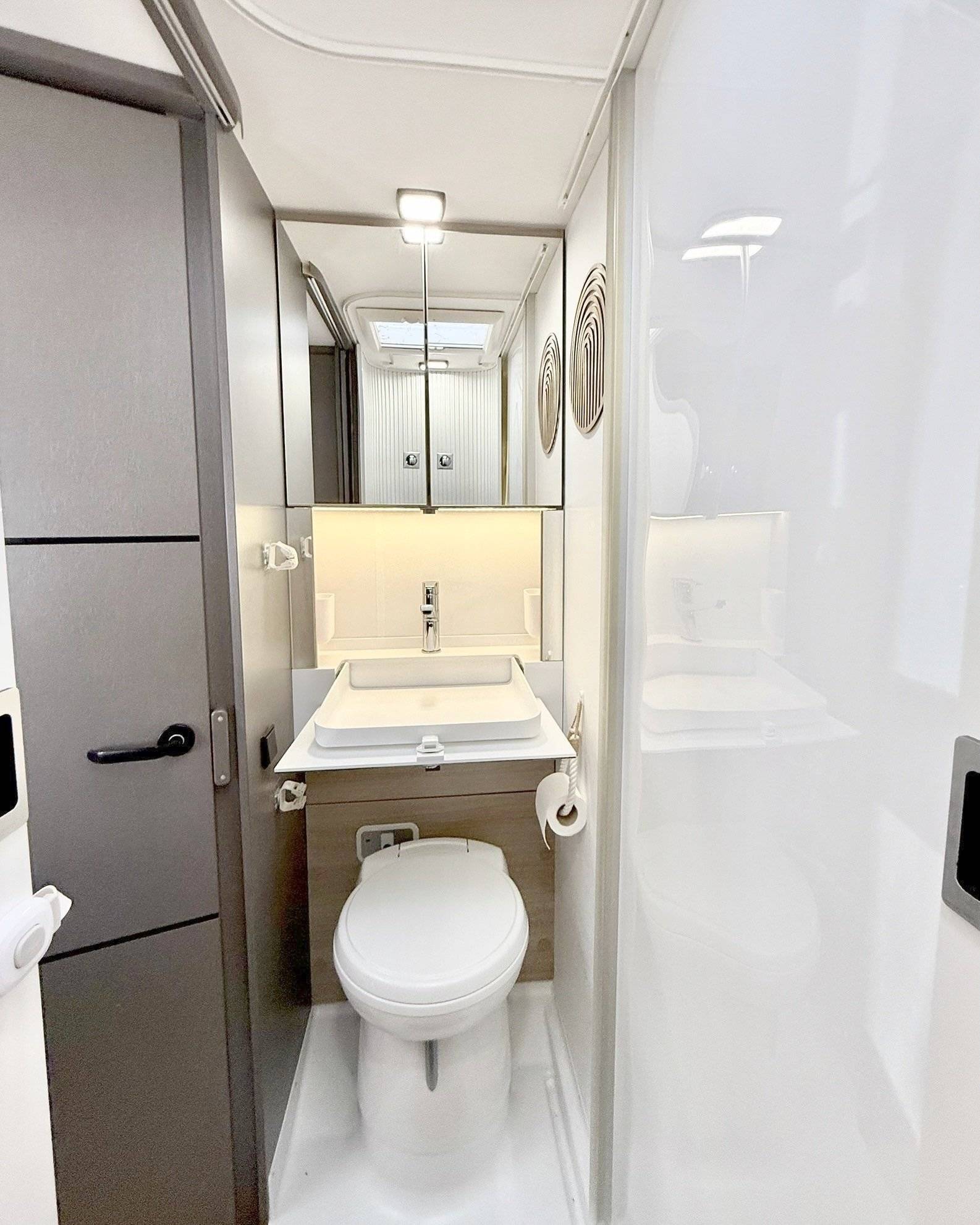 Challenger 2,3 l 140ch