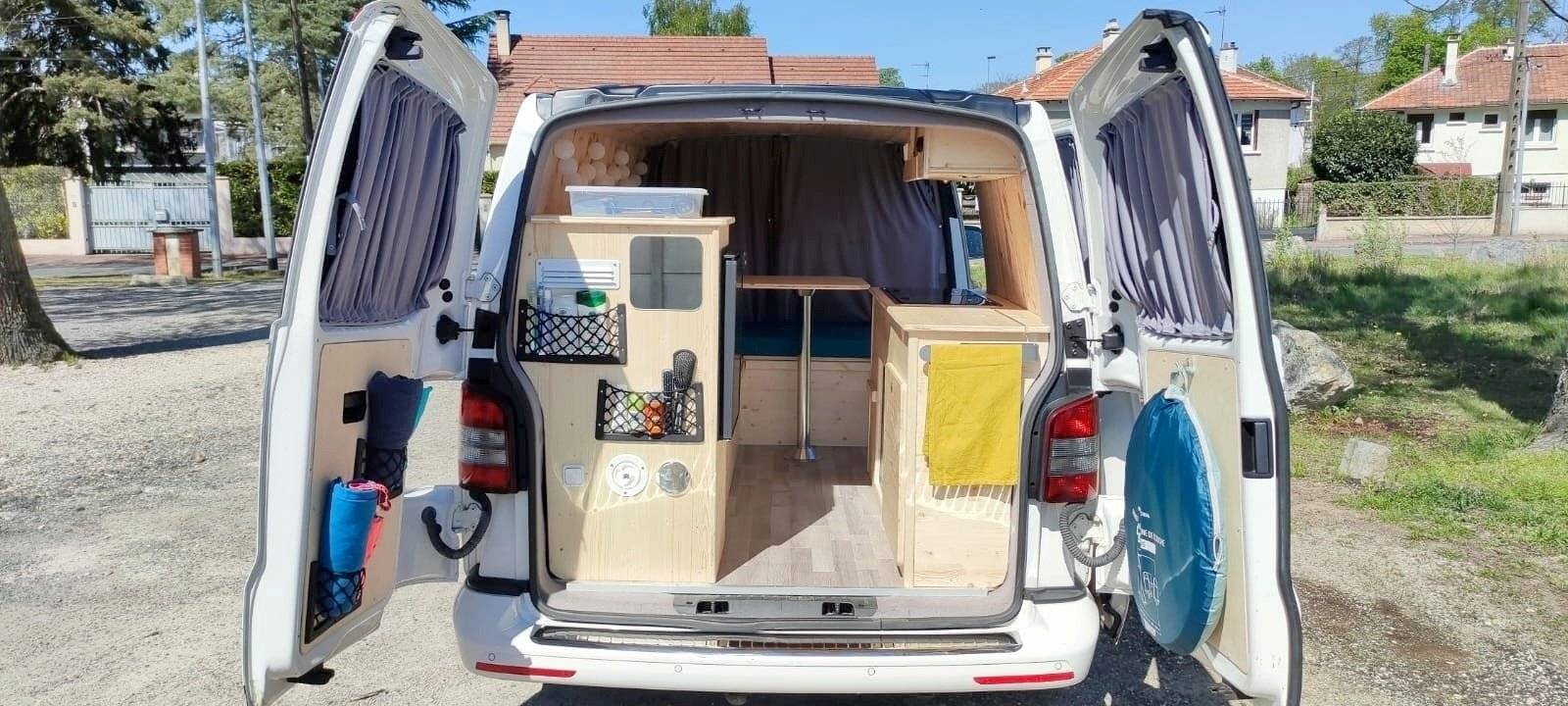 La compagnie du petit camion T5 2 l 140 ch