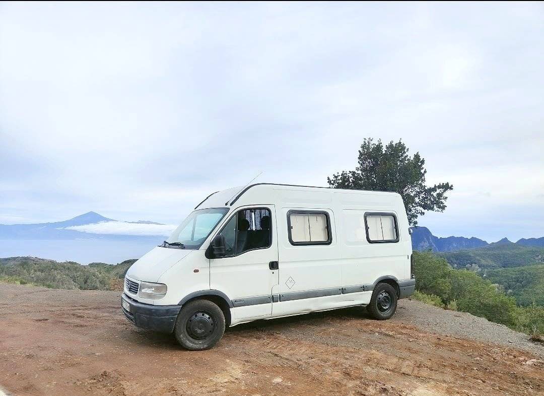 Opel Movano