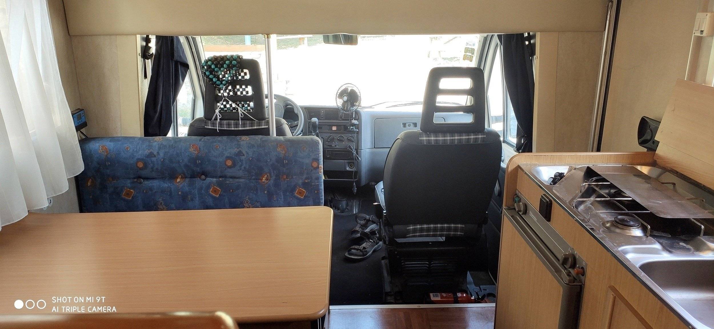 Área de jantar Fiat ducato - Yescapa