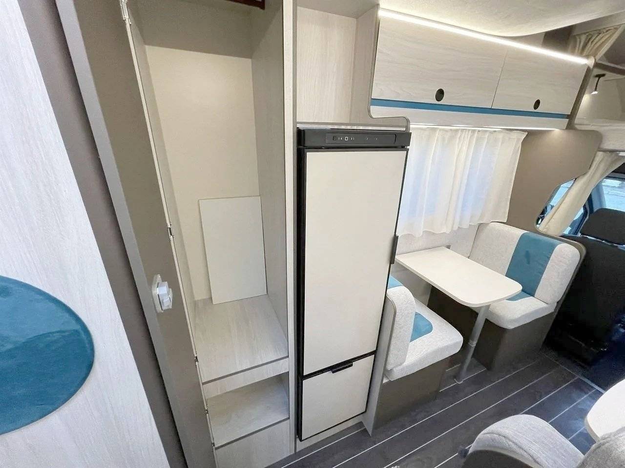 Ford Transit 2,4 l 140 ch