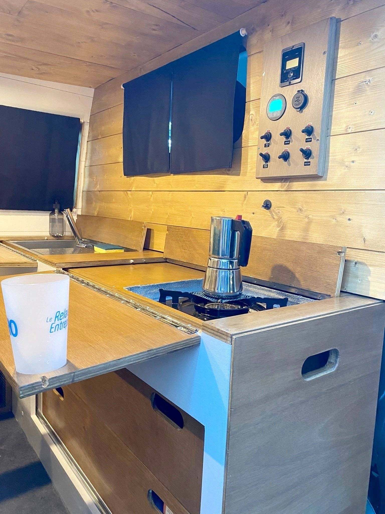 Opel Vivaro Long V7 1,6 l 140 ch