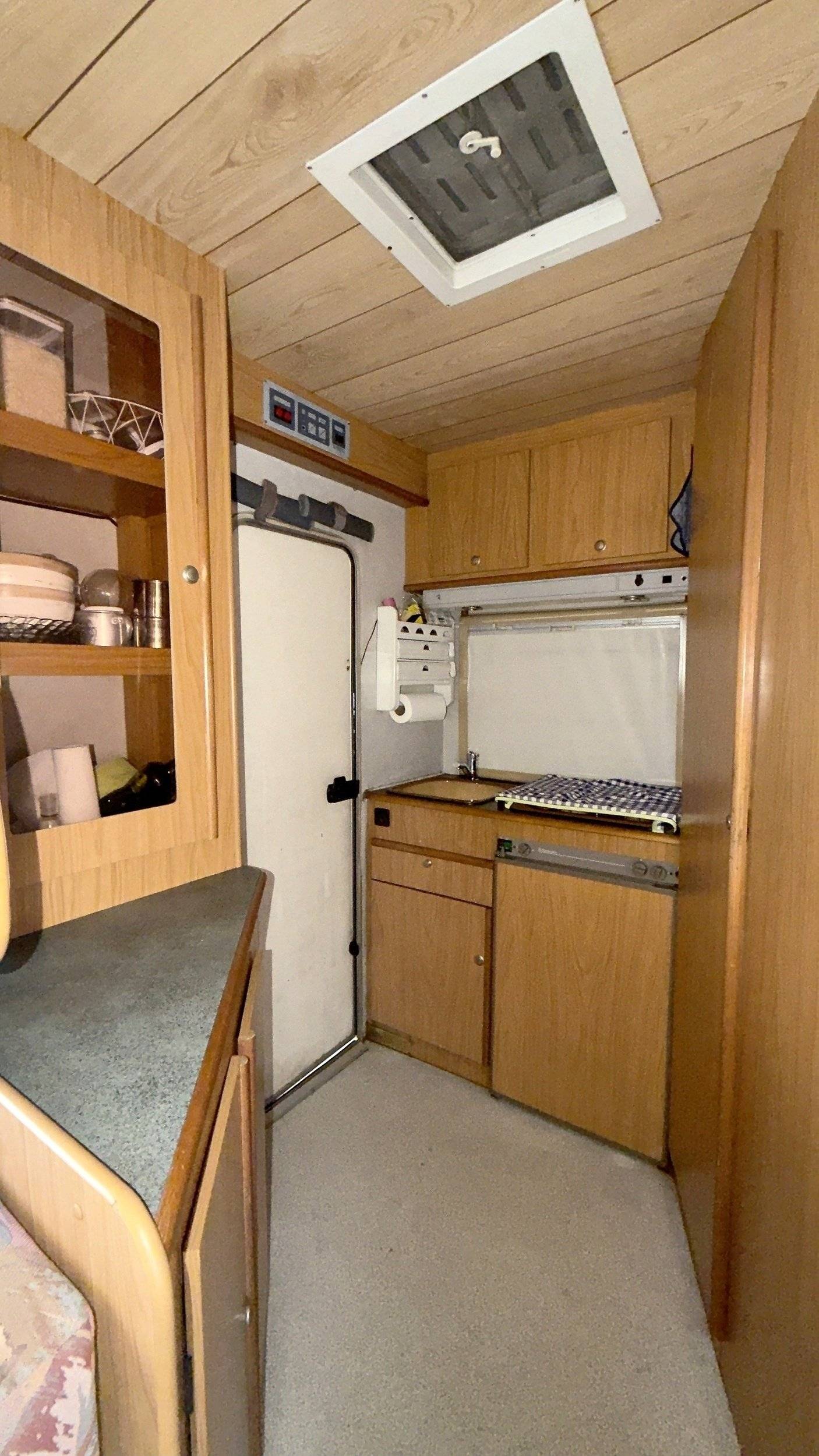 Kitchen Fiat Ducato 2,8 l 115 ch/Al-Ko - Yescapa