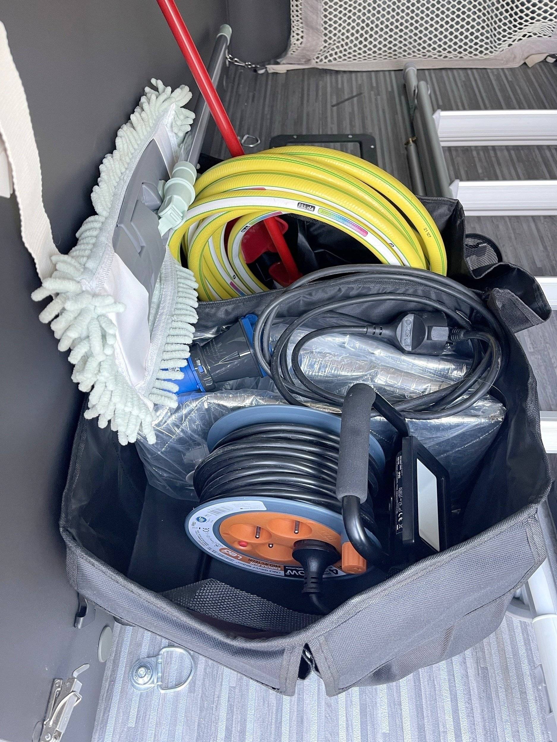 Mclouis Mclouis menfys 3 sline