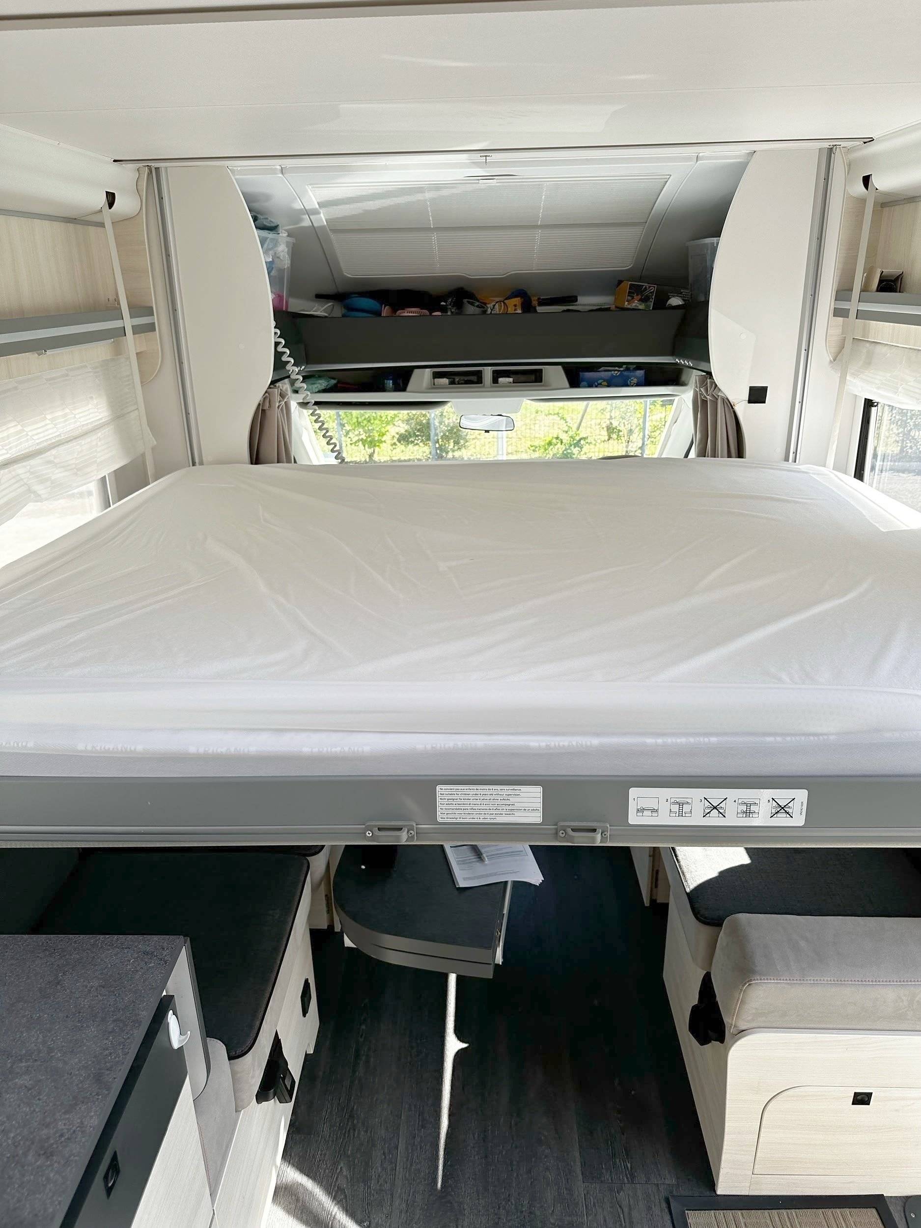 Challenger Graphite 380