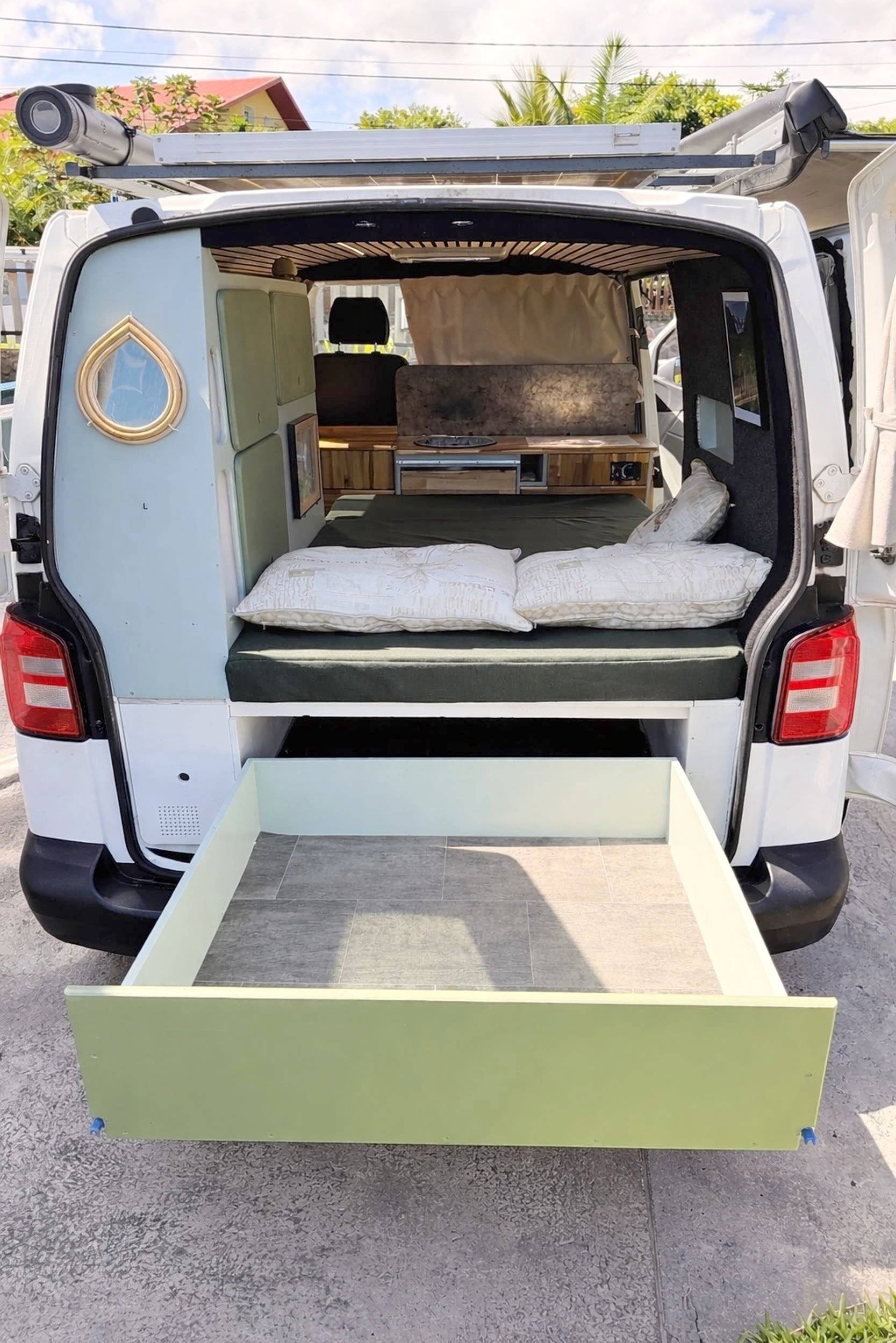 Eethoek Volkswagen T6 2 l 102 ch - Yescapa