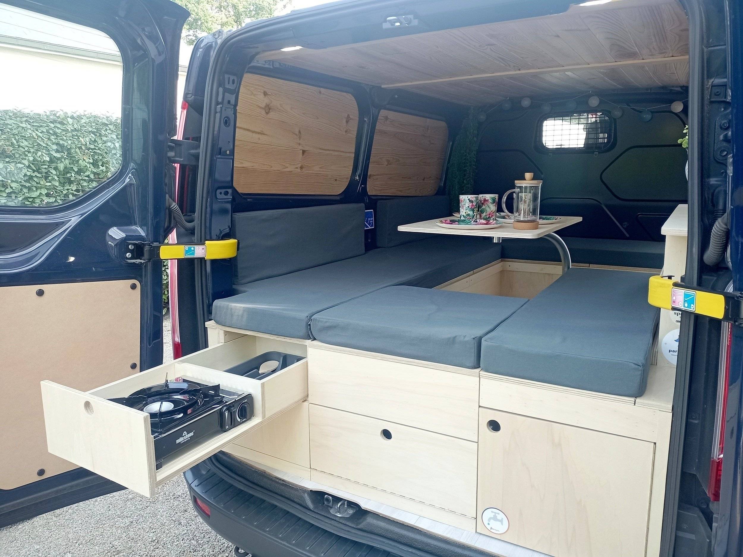 NOMAD AND CO TRANSIT CUSTOM