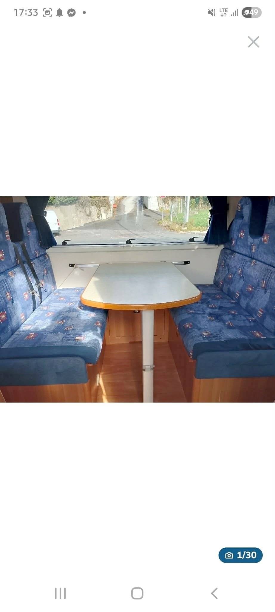 Essecke Ford FORD TRANSIT CUSTOM 2L 130ch - Yescapa