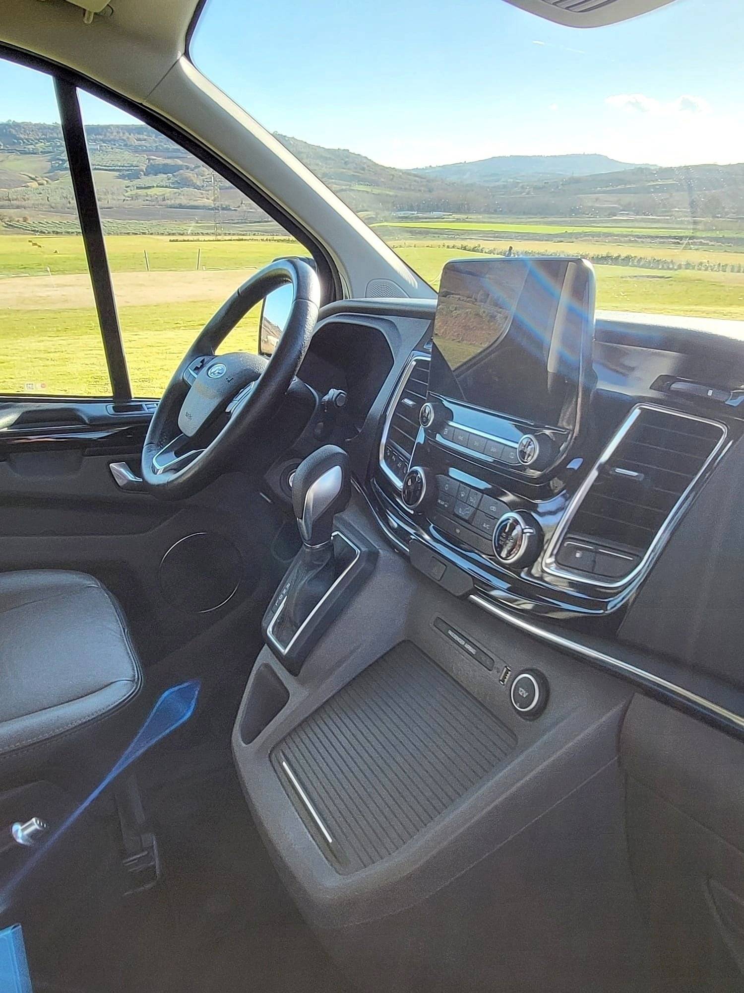 Custo Van Tourneo Custom