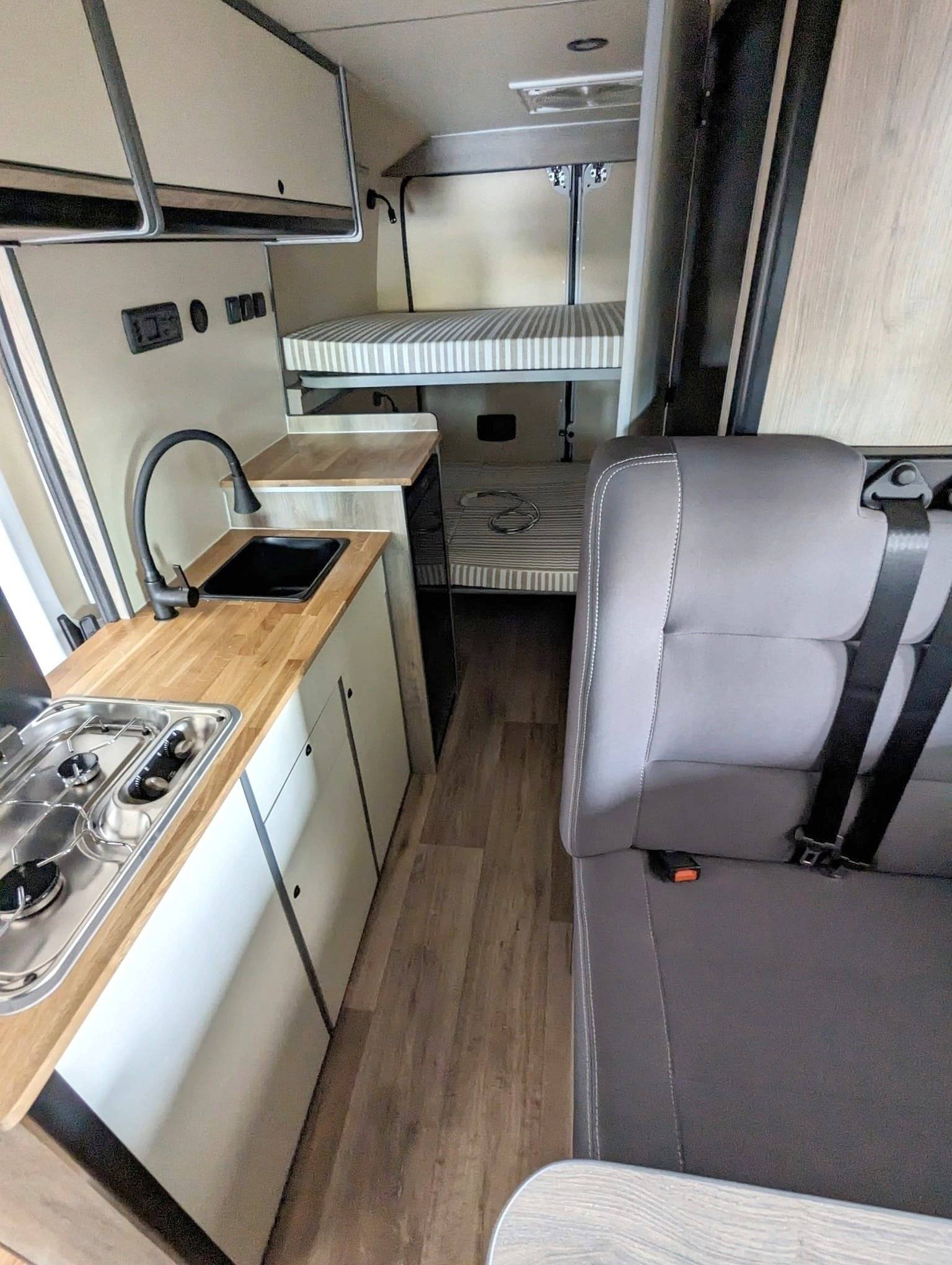 Custo Van Wildcampers