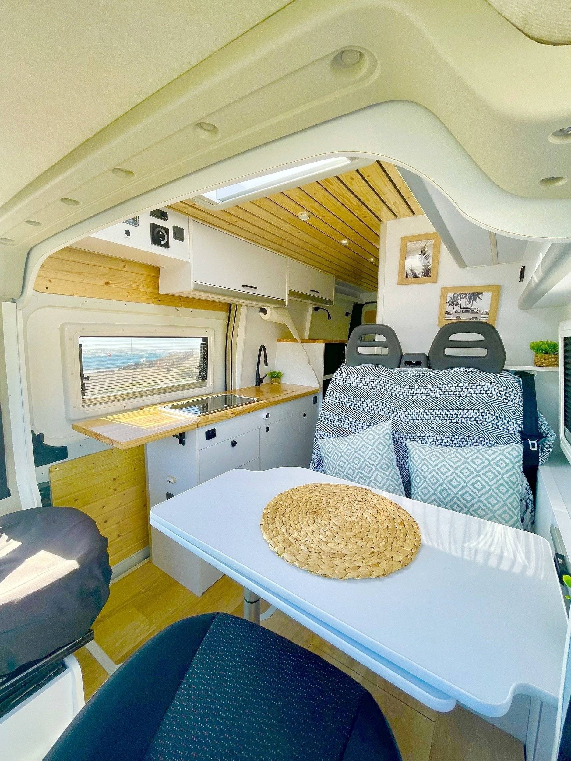 Peugeot Boxer 2.2 Blue HDI 140ch