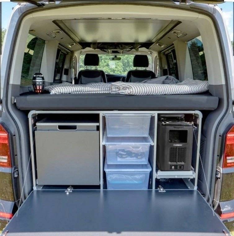 Slaapplaatsen Volkswagen T5 2,5 l 130 ch - Yescapa