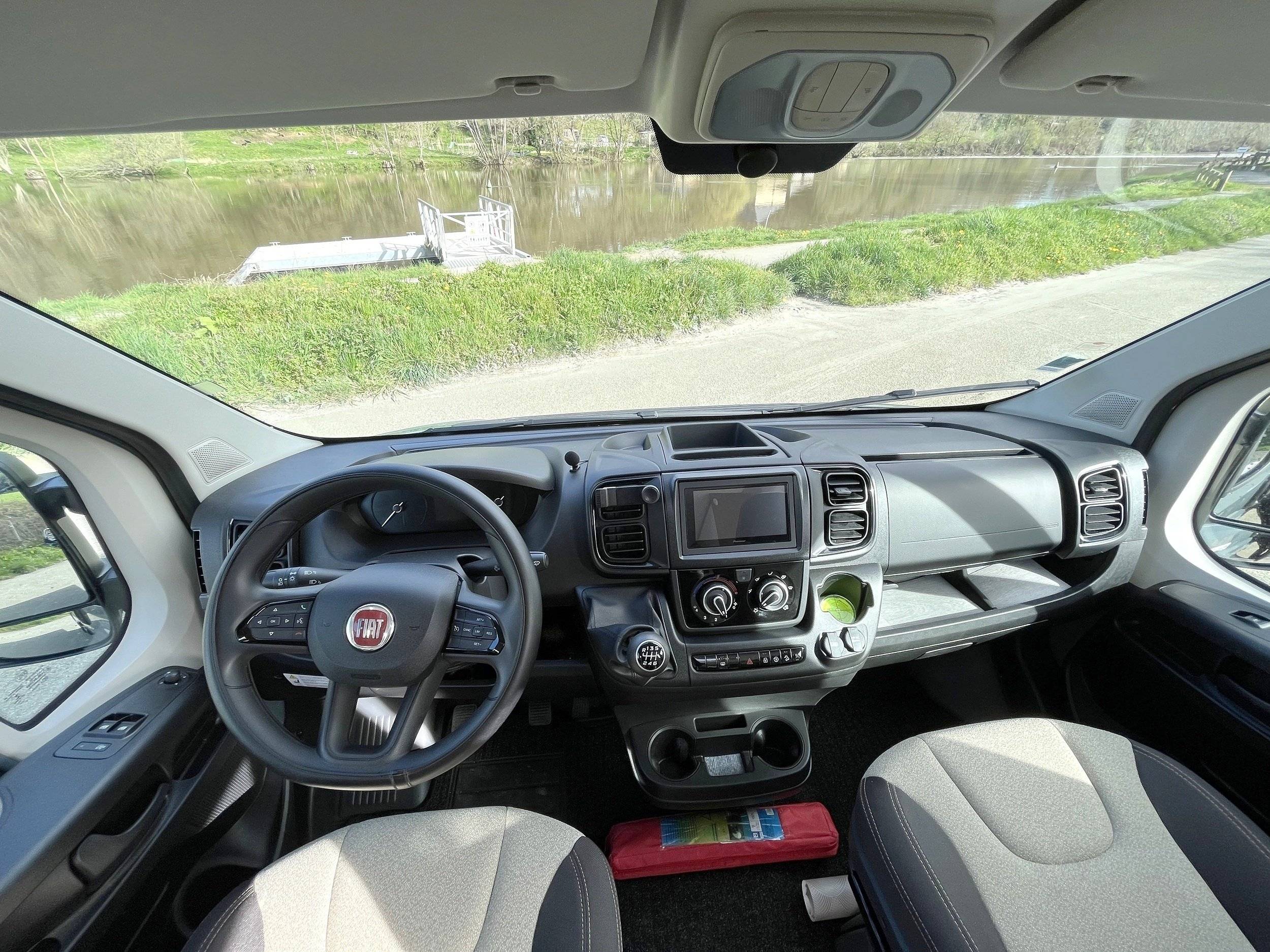 Chausson V594 MAX ROADLINE VIP