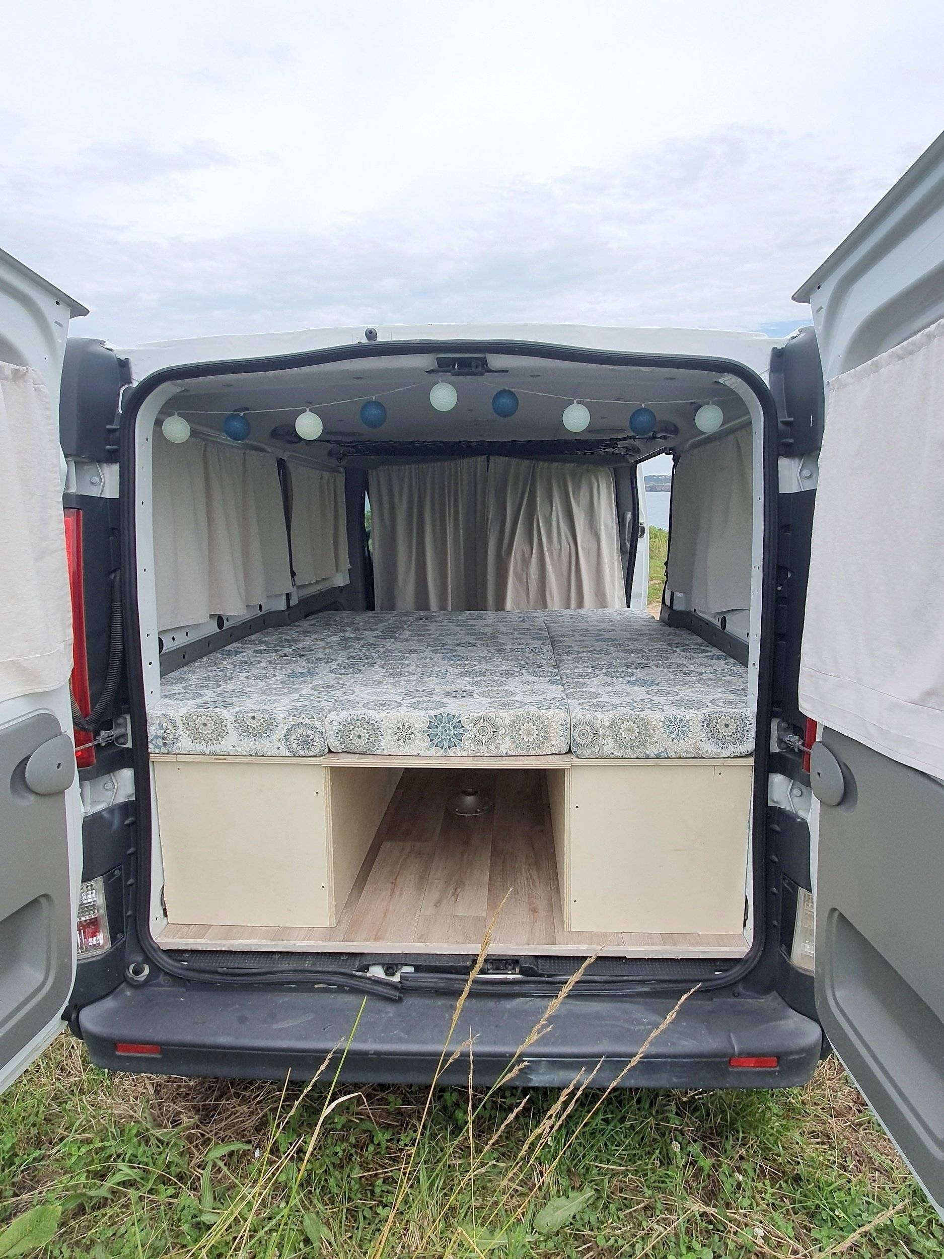 Opel Vivaro Long V7 1,6 l 140 ch