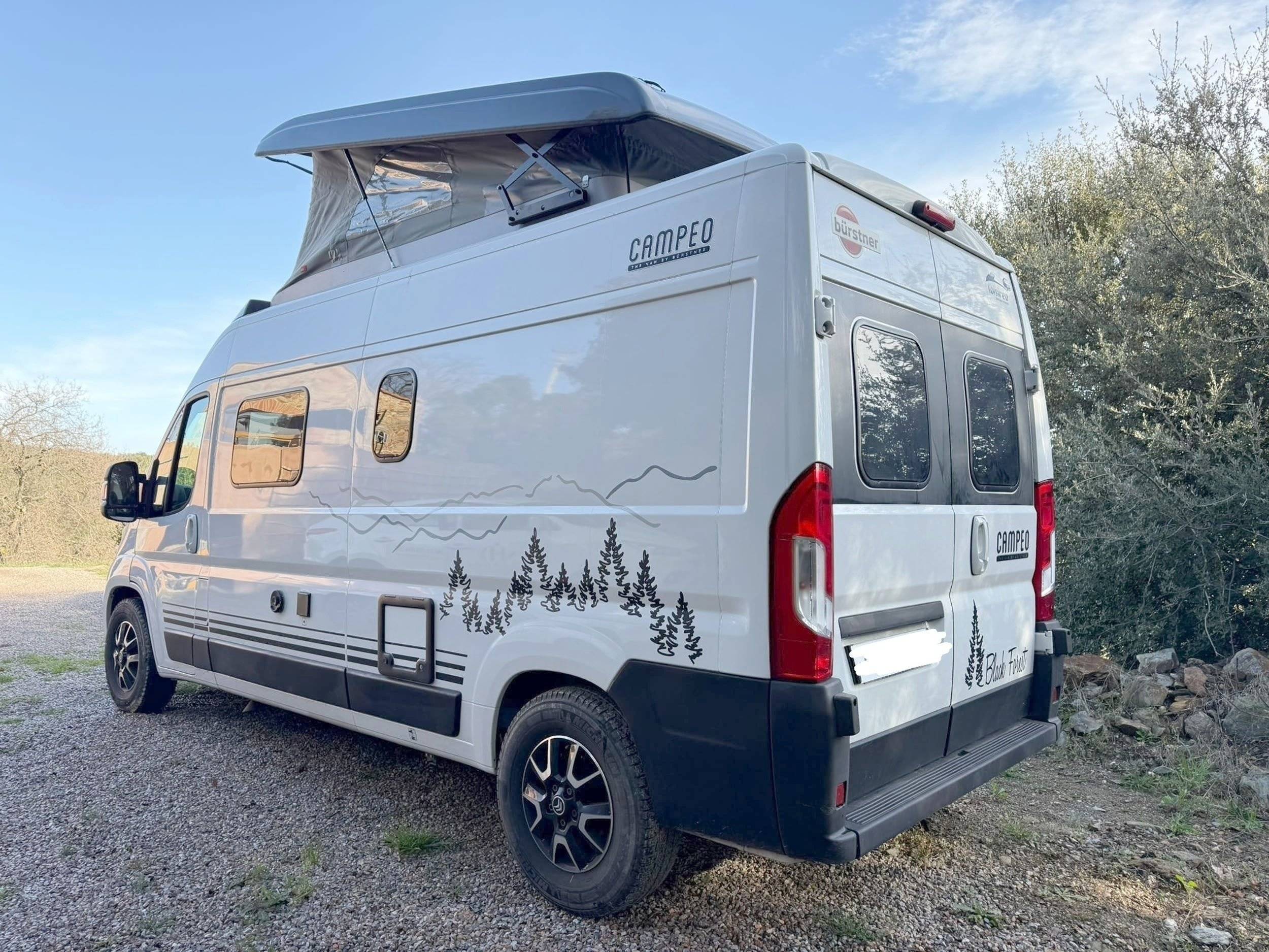 Bürstner CAMPEO C600 BLACK FOREST