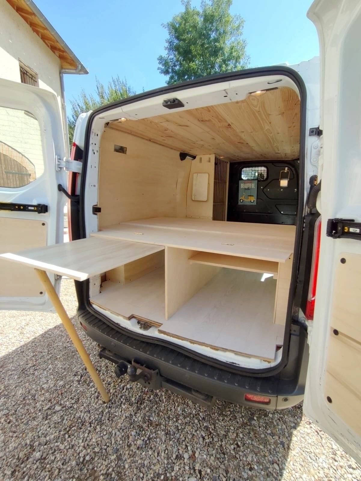 Dinette  - Yescapa