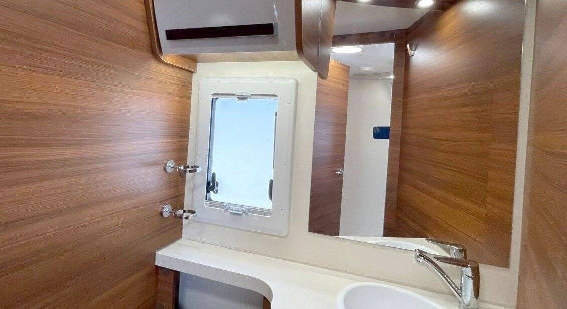 Elnagh Elnagh  Baron