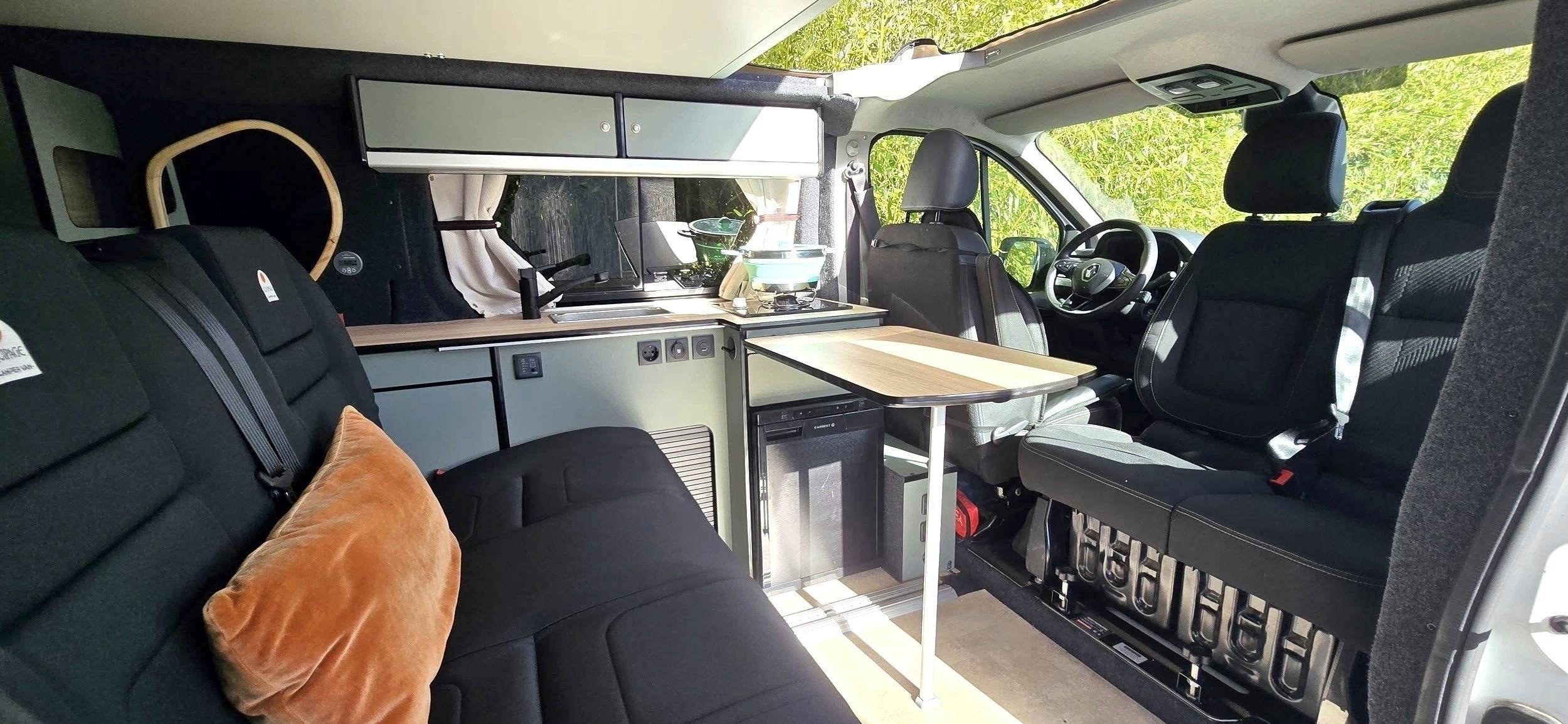 Renault Trafic L2H1 2 l 140 ch