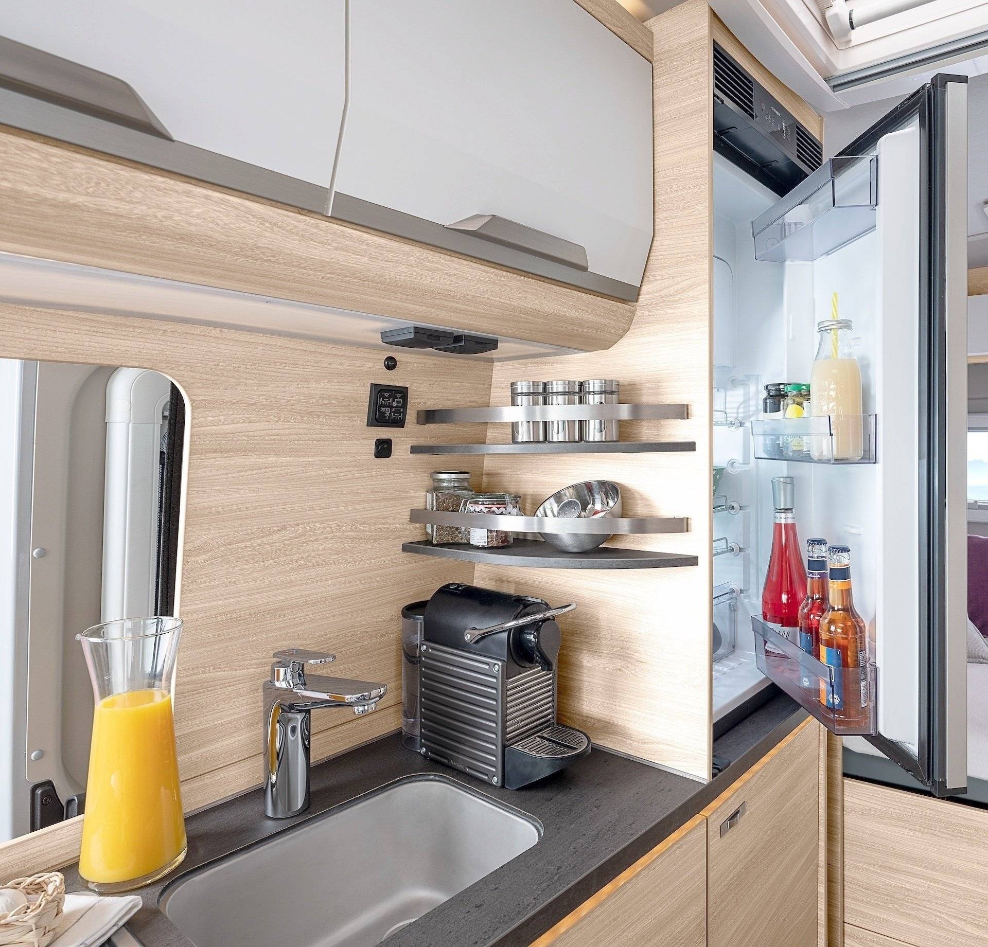 Knaus BOXLIFE PRO 600 STREET (2024) mit Aufstelldach