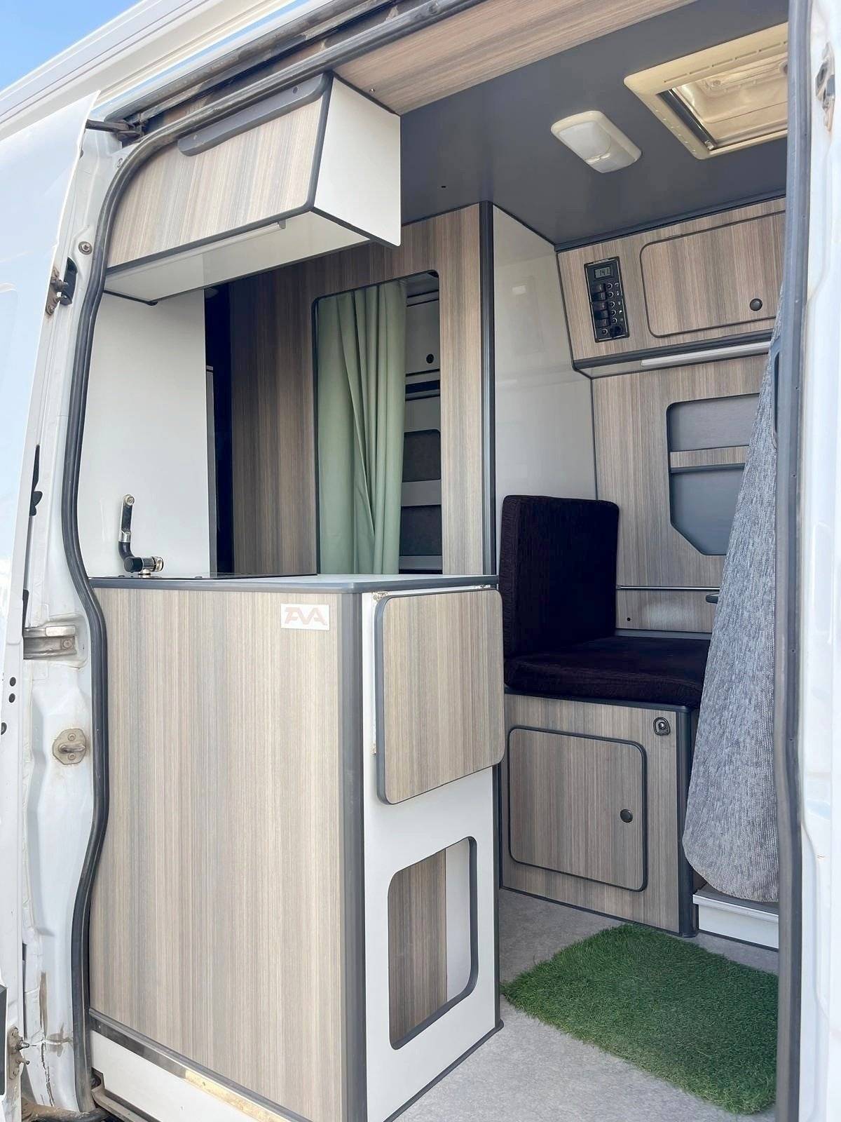 Mercedes Sprinter
