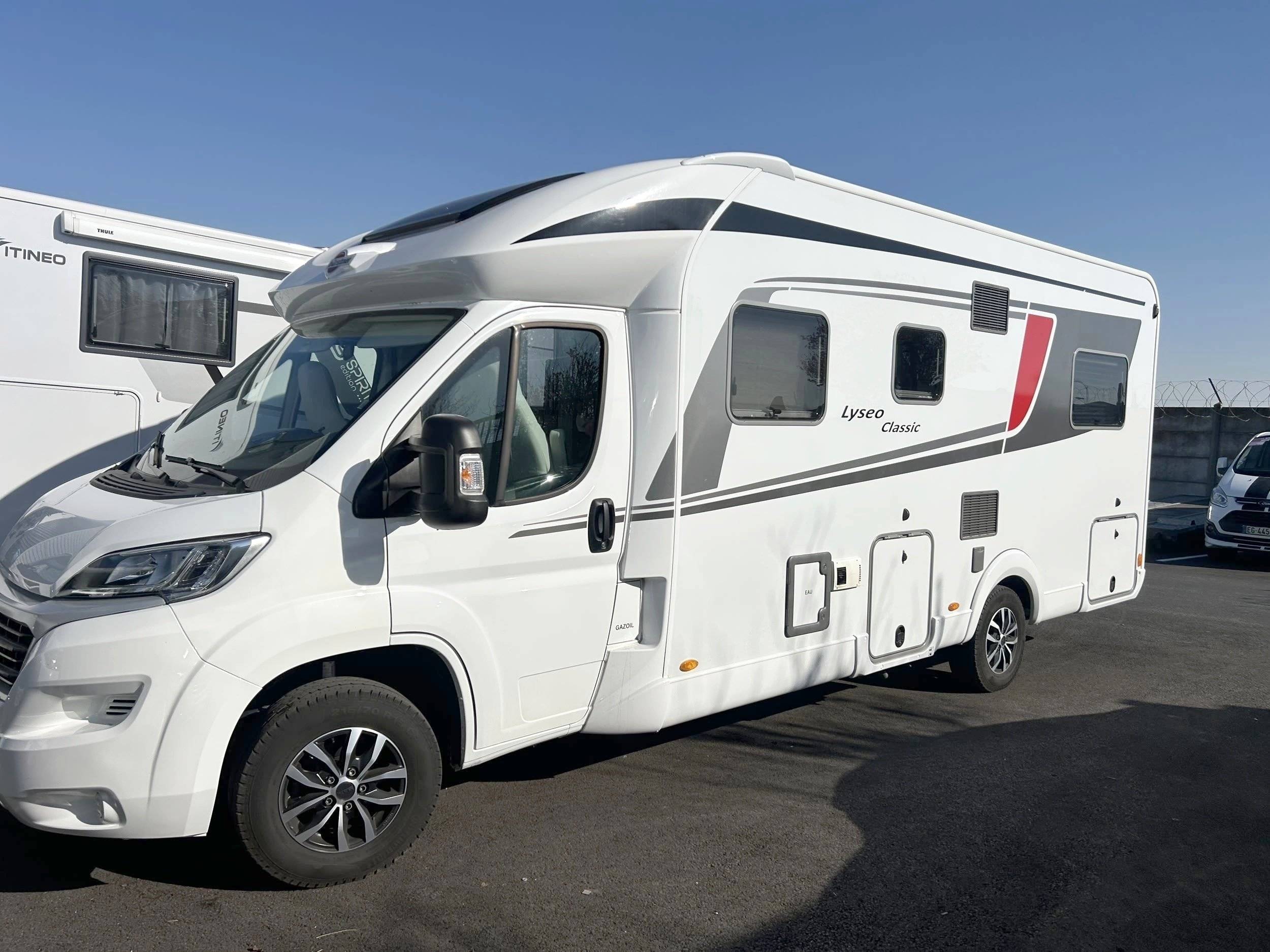 Bürstner LYSEO TD CLASSIQUE 744