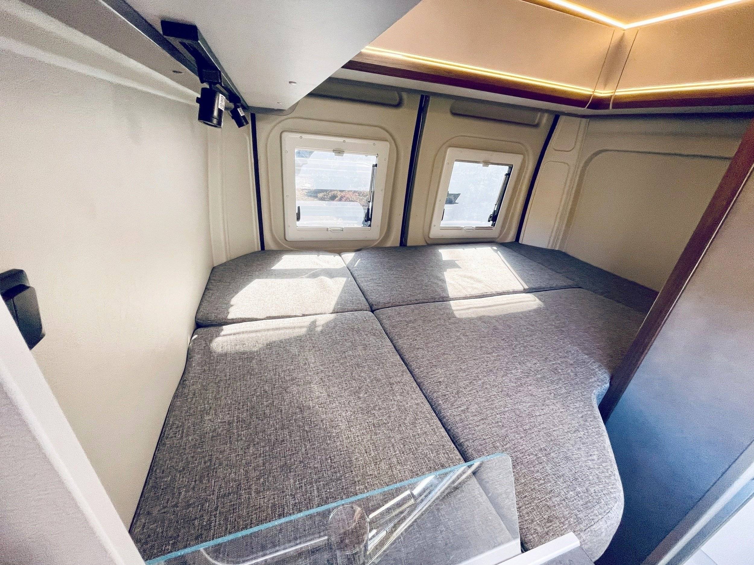 Pössl Citroën jumper