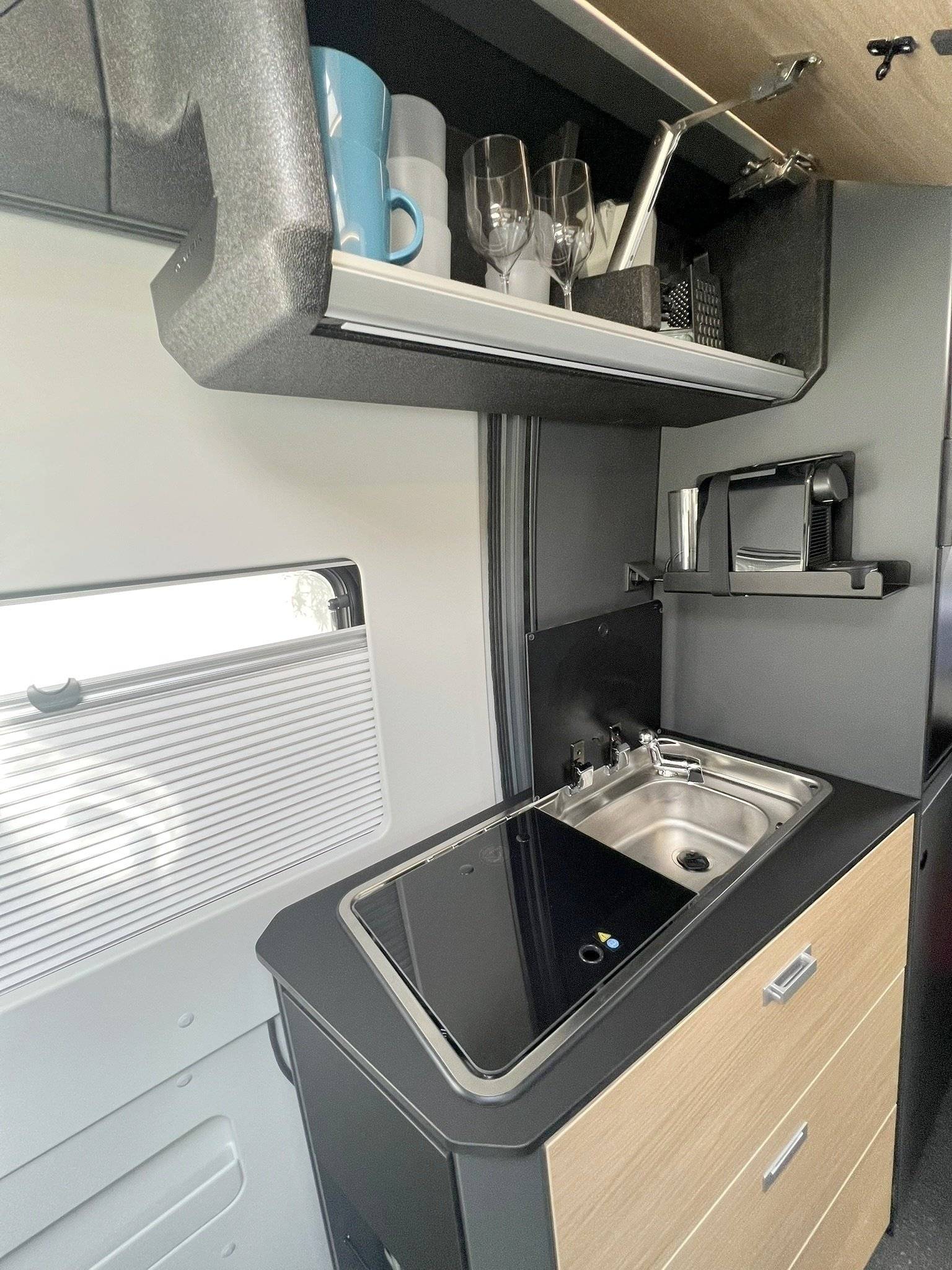 Adria Twin 640 SGX AUTOMATIC