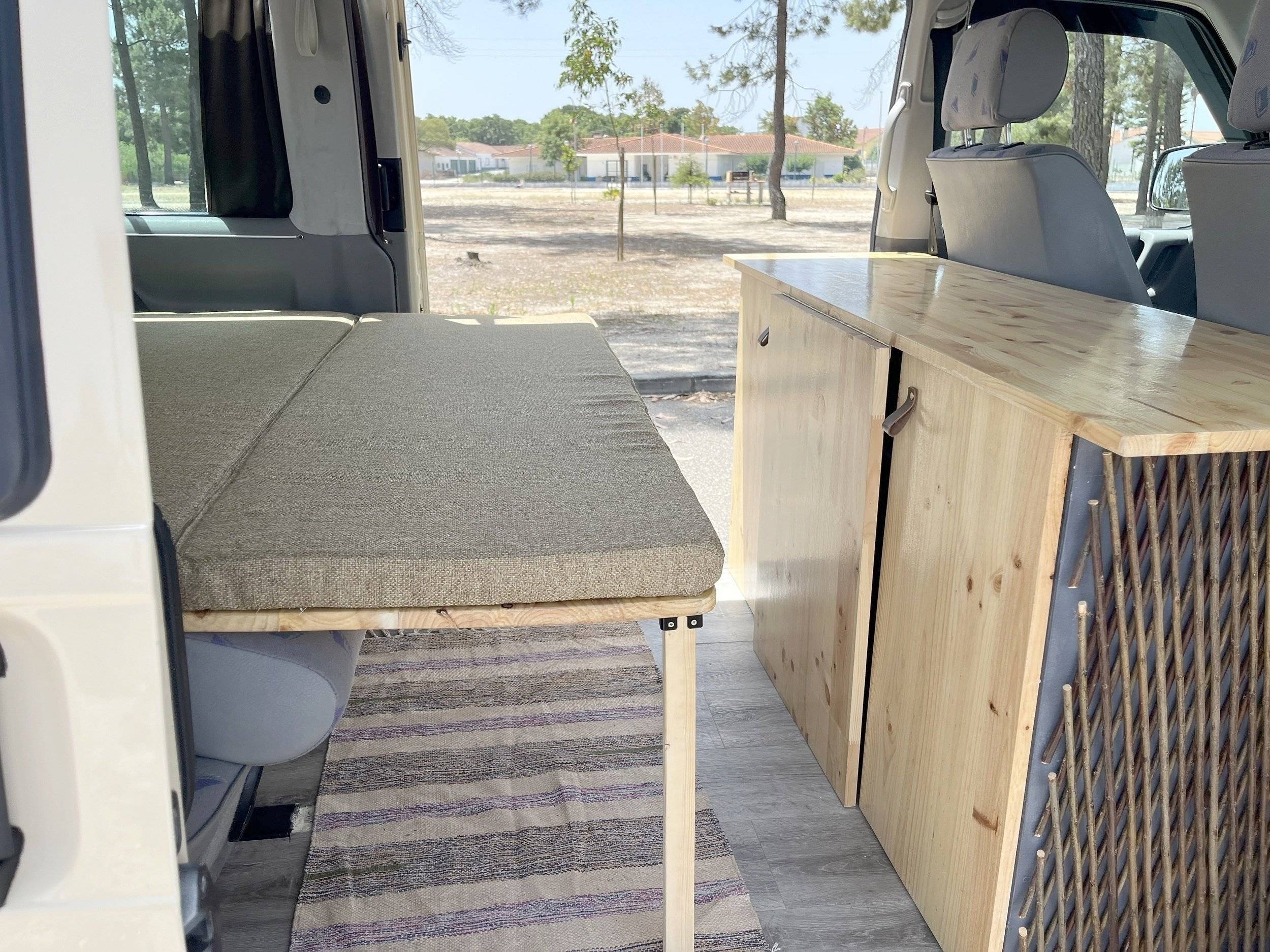 Volkswagen Transporter T4 2.4D