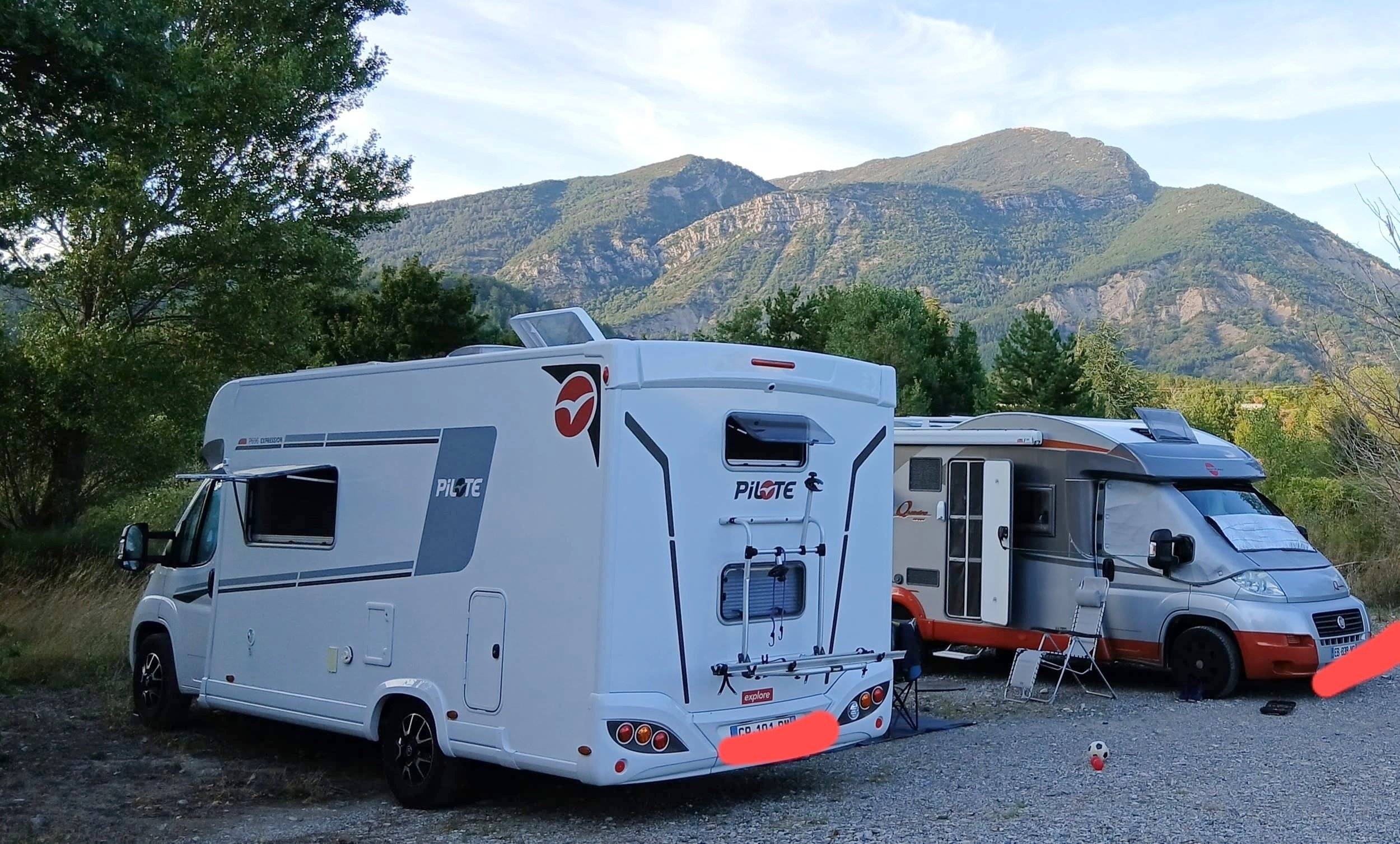 Pilote P 696 D Essentiel