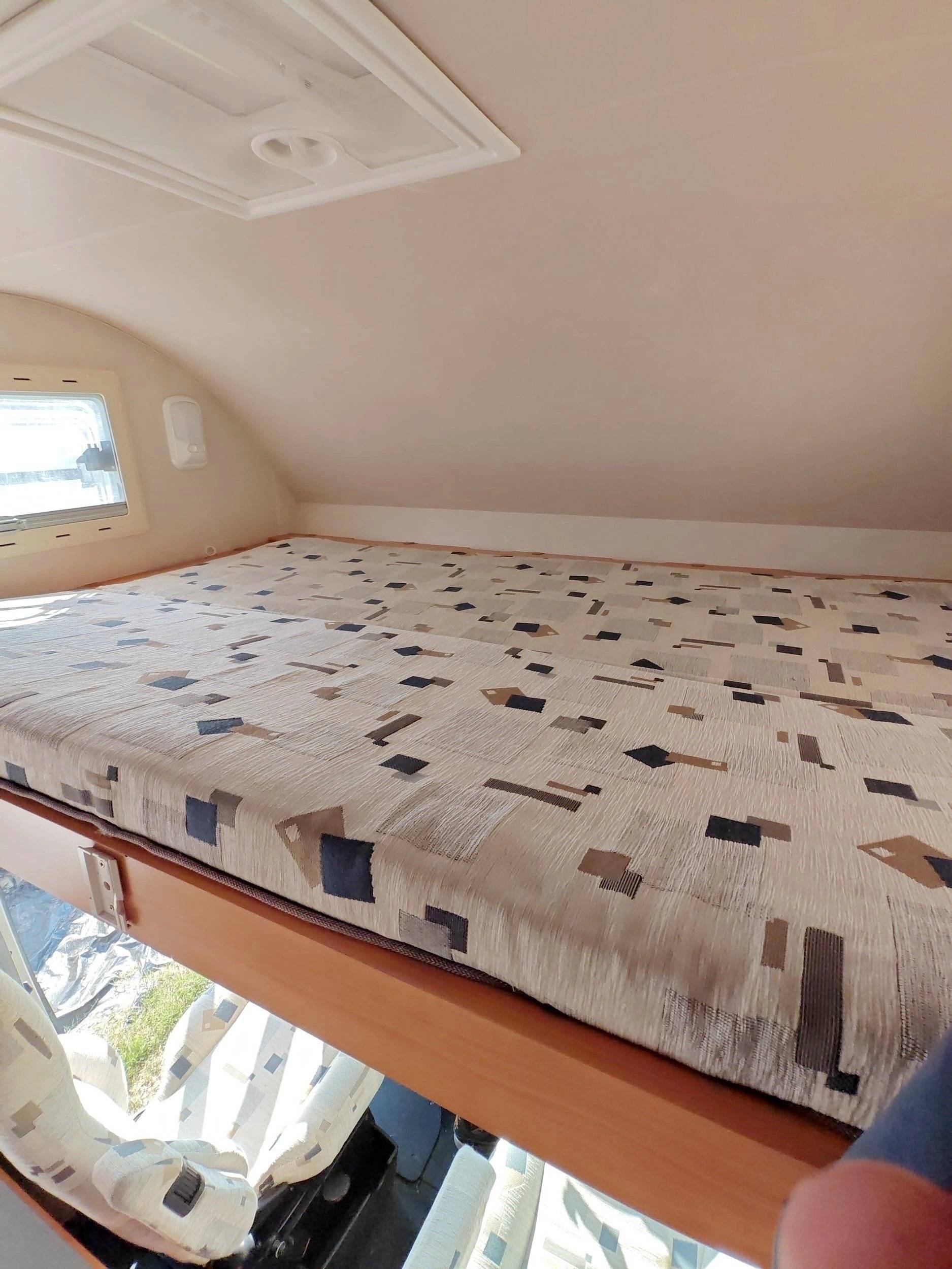 Slaapplaatsen Fiat Ducato 2.8 JTD - Yescapa