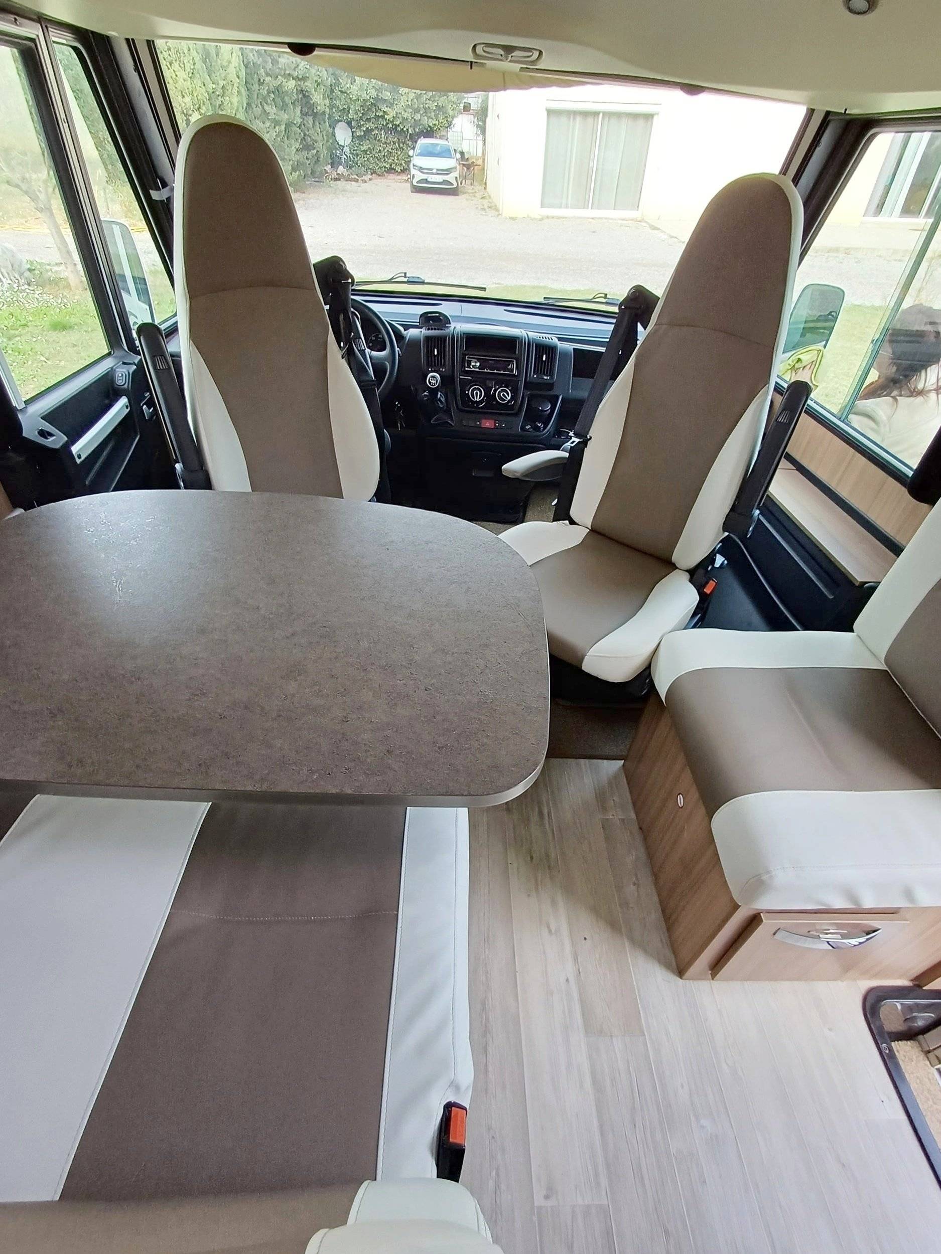 Pilote G740 aventura