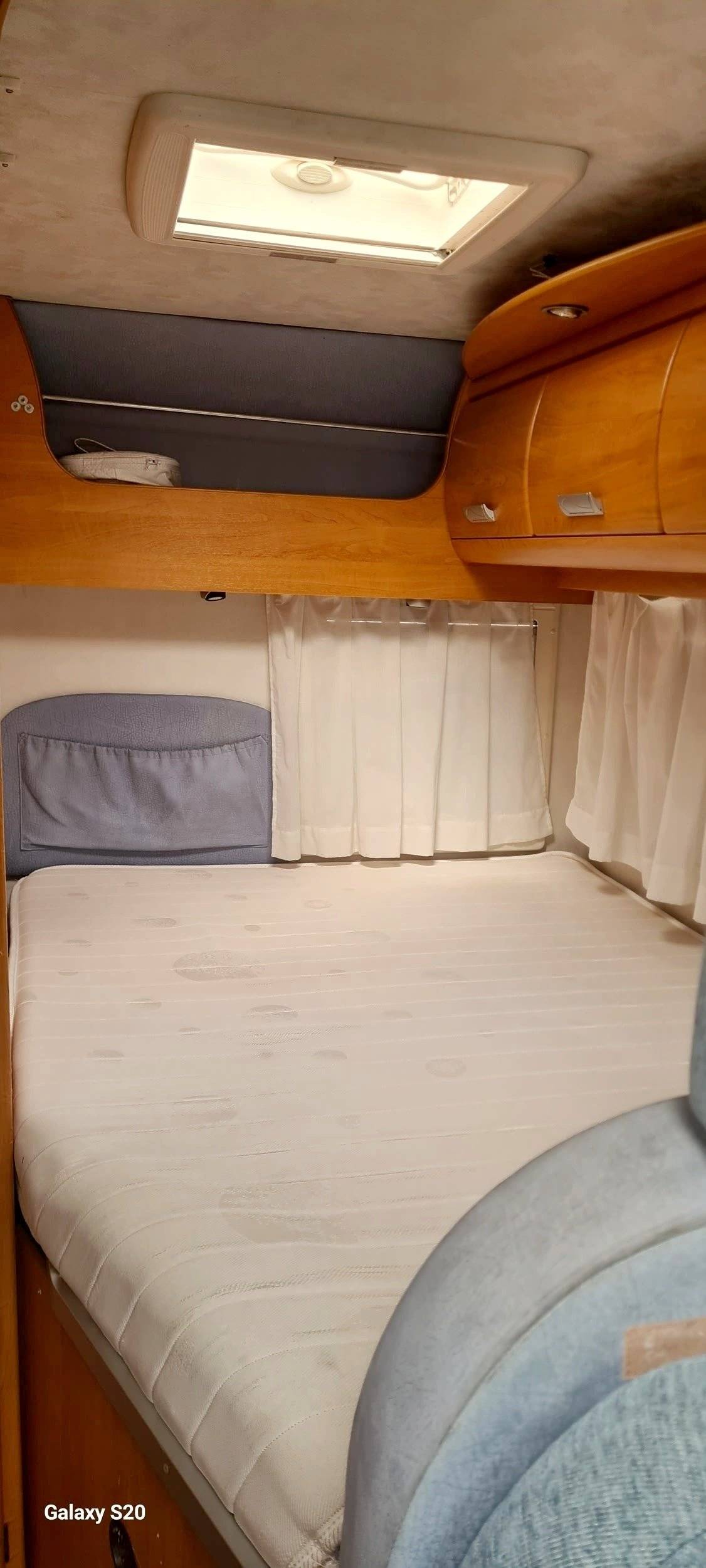 Couchages Fiat 2,3 l 130 ch - Yescapa