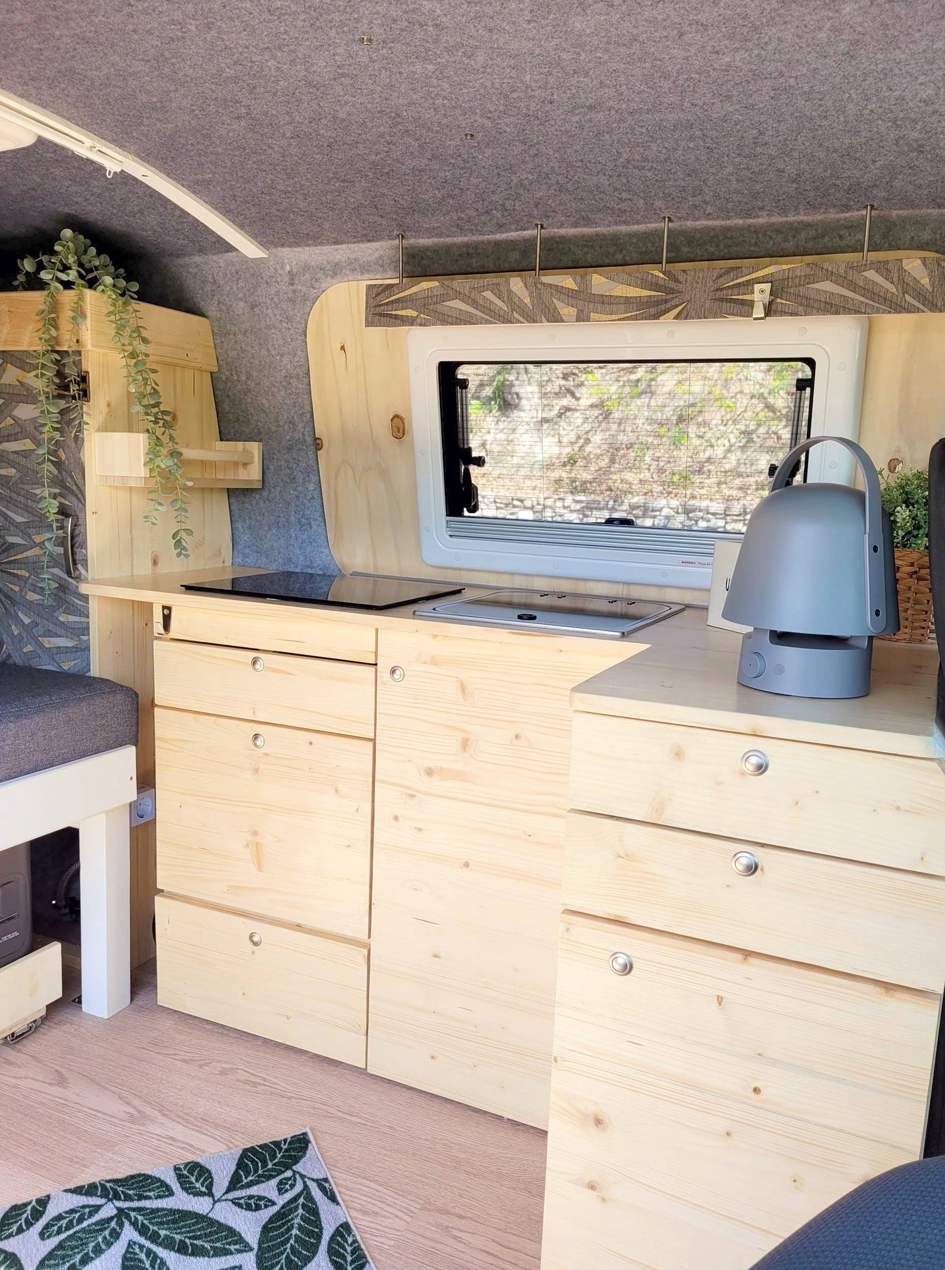 Coin cuisine Volkswagen Transporter T6 - Yescapa