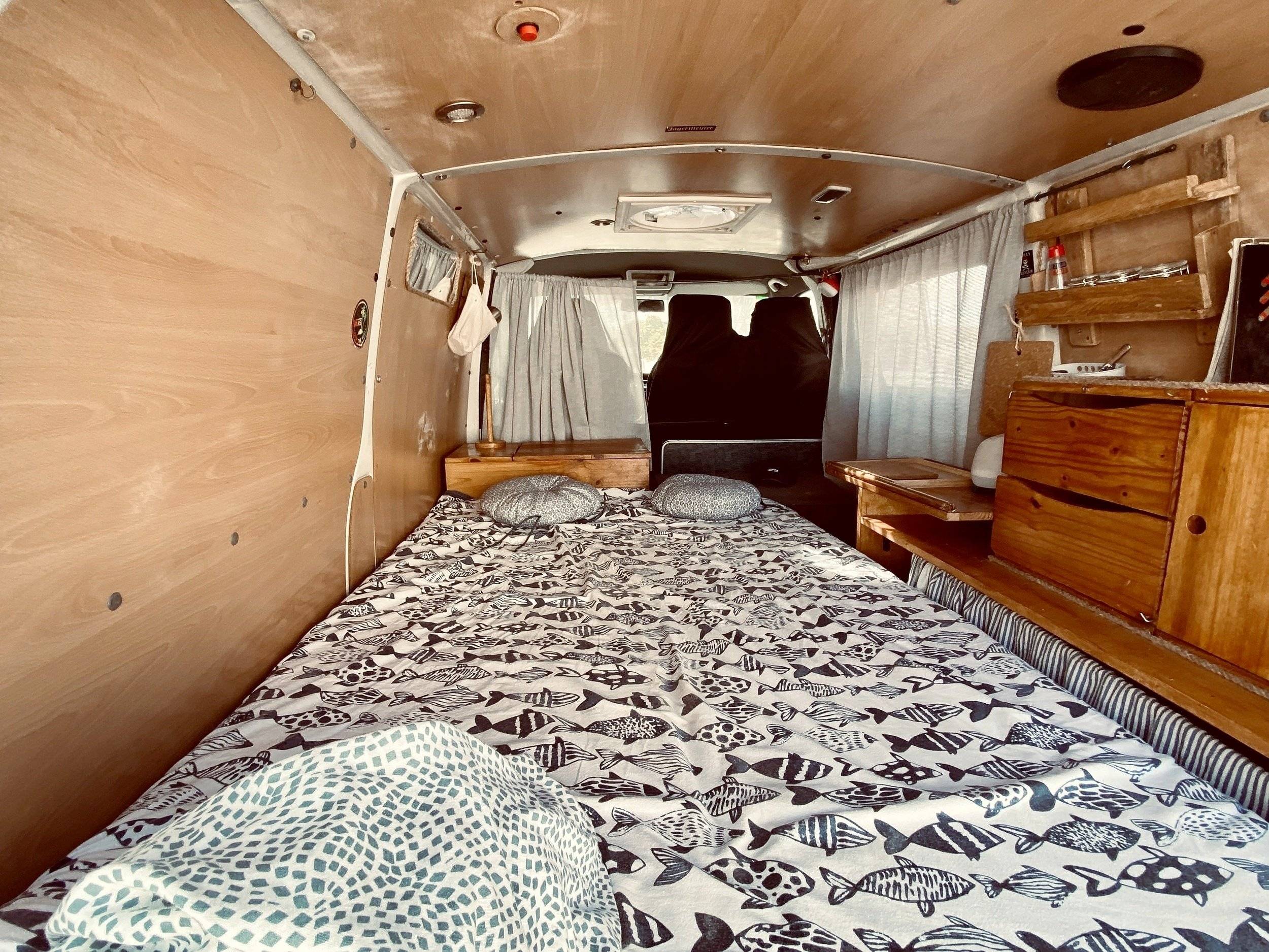 Berth Volkswagen 2,5 l 130 ch - Yescapa