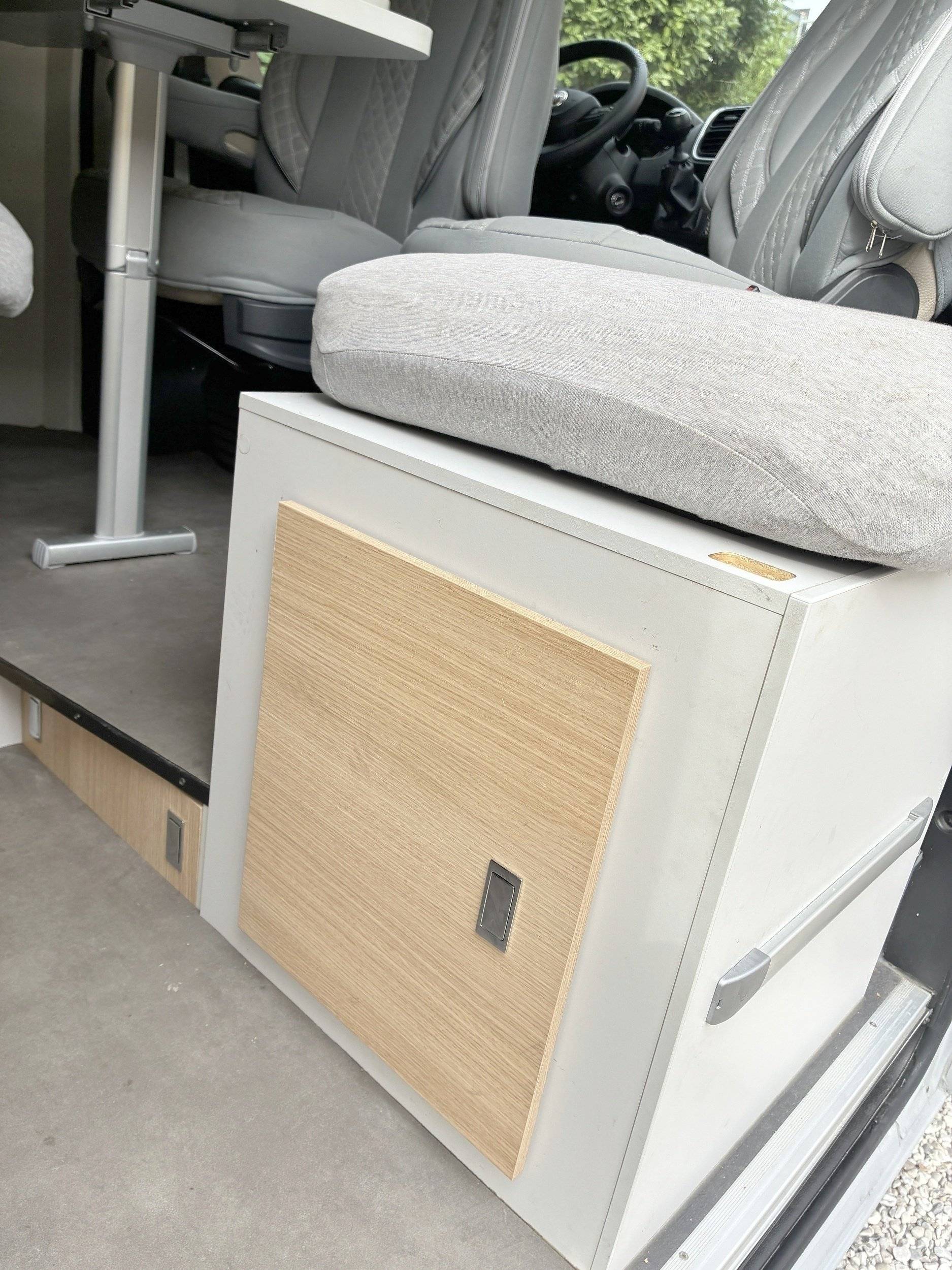 Font Vendôme Horizon H307