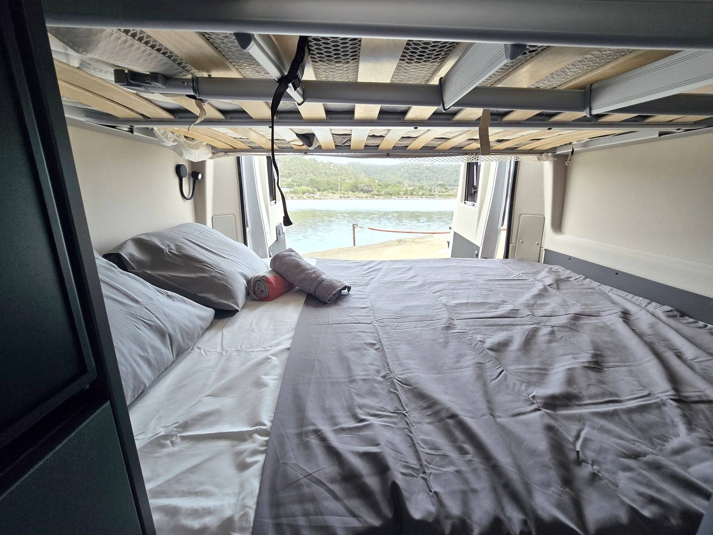 Mclouis Mclouis menfys 3 sline