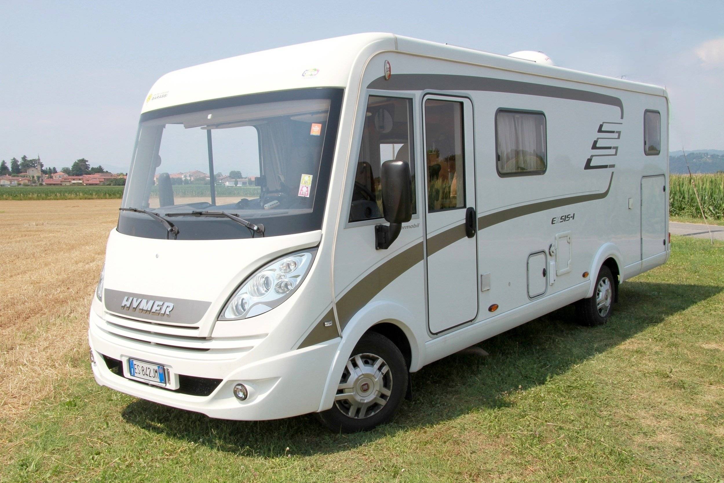 Front view from 3/4 Fiat Al-Ko 2,3 l Multijet 150 ch. - Yescapa