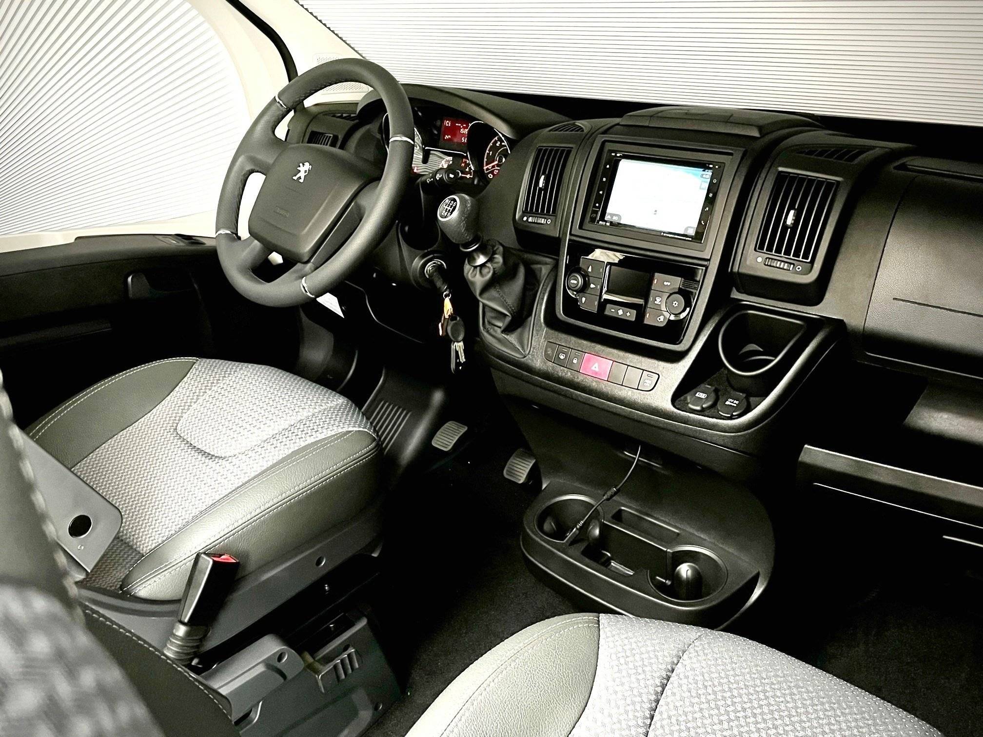 Bavaria Peugeot Boxer