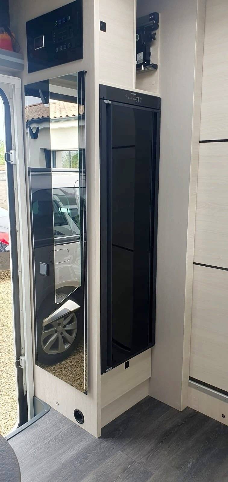 Challenger 380 GRAPHITE