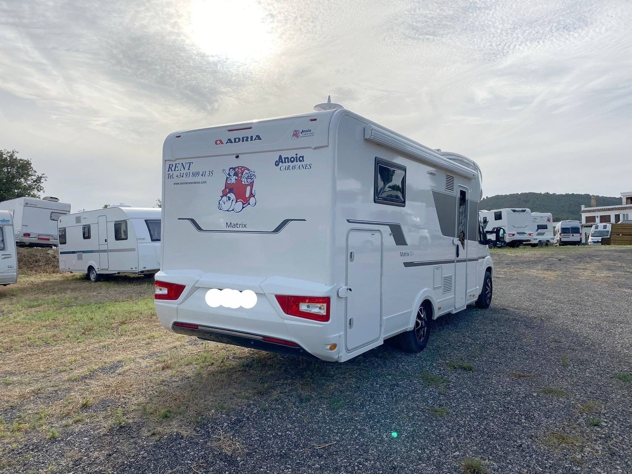 Adria MATRIX AXESS 670SC