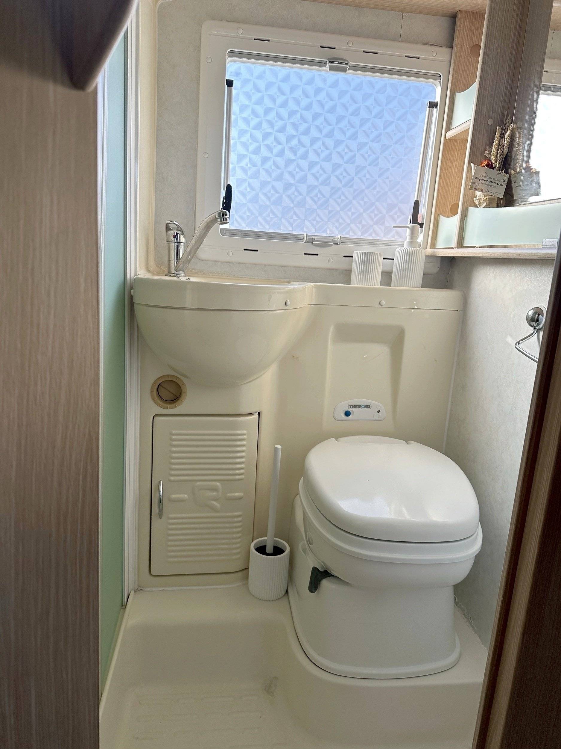 Rimor Transit 2,4 l TDCi 140 ch.